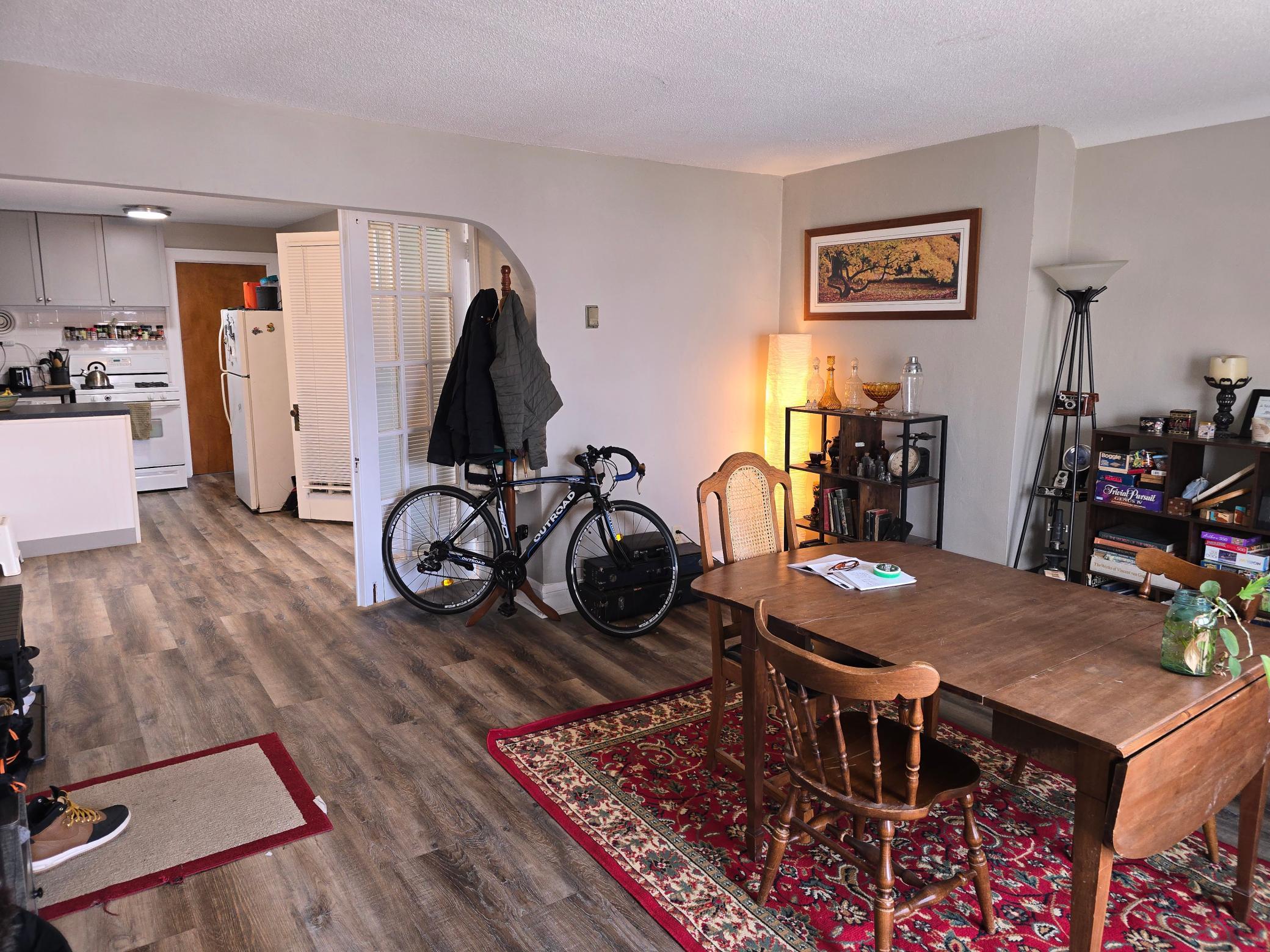 View of Residential Income at 2017 Grand Avenue, Minneapolis MN 55405, Minneapolis (37 of 48) - Mike Wilen | Minnesota Team Real Estate