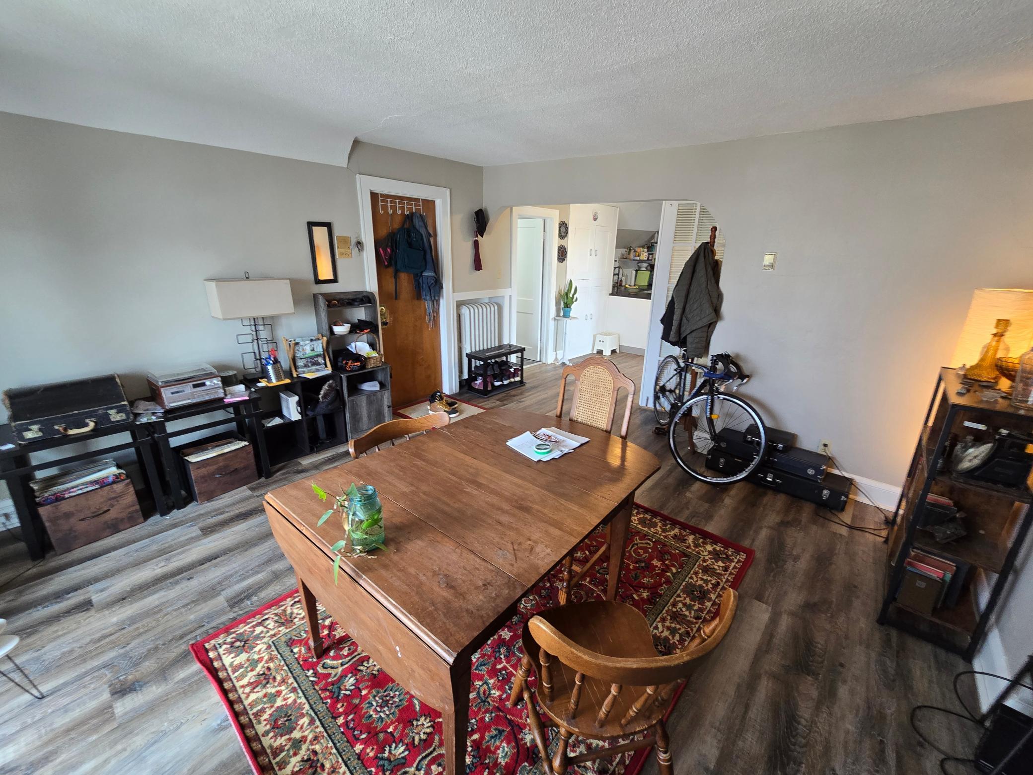View of Residential Income at 2017 Grand Avenue, Minneapolis MN 55405, Minneapolis (35 of 48) - Mike Wilen | Minnesota Team Real Estate