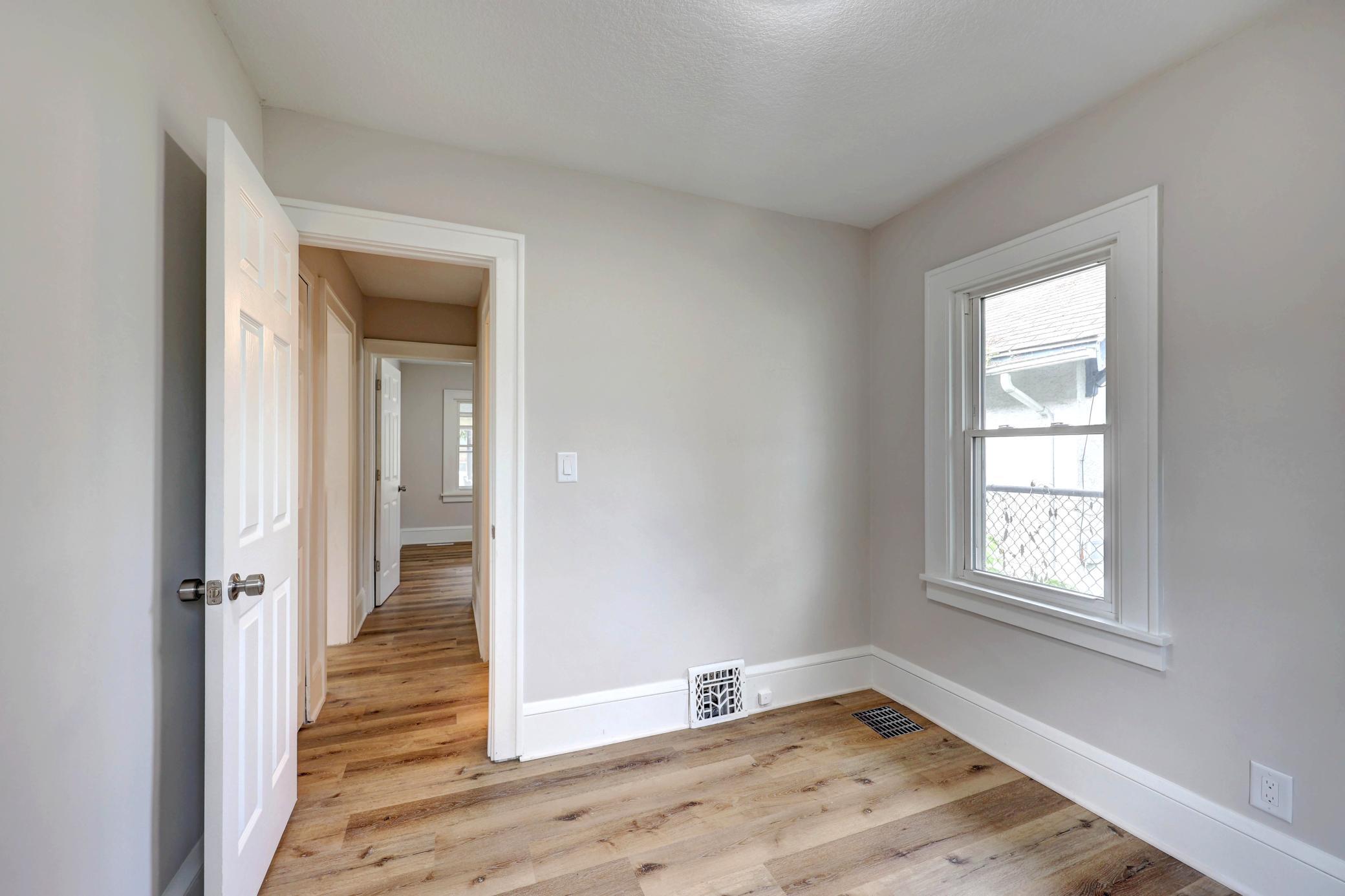 View of Residential at 3333 Minnehaha Avenue, Minneapolis MN 55406, Minneapolis (12 of 32) - Mike Wilen | Minnesota Team Real Estate