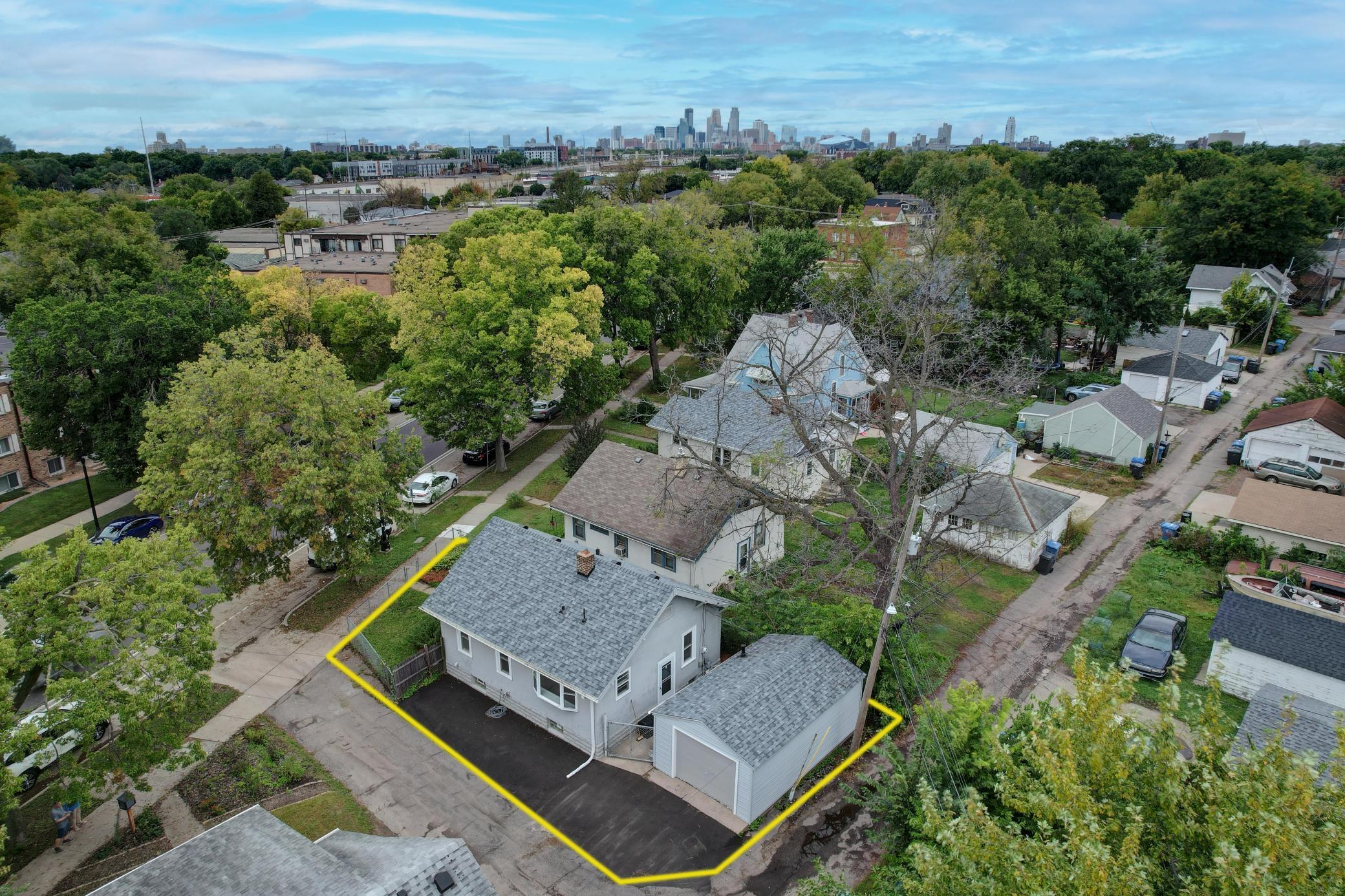View of Residential at 3333 Minnehaha Avenue, Minneapolis MN 55406, Minneapolis (28 of 32) - Mike Wilen | Minnesota Team Real Estate