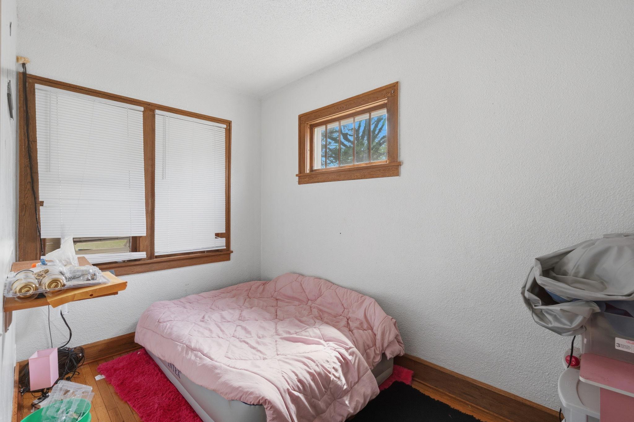 View of Residential Income at 1105 Rose Avenue, Saint Paul MN 55106, Saint Paul (13 of 27) - Mike Wilen | Minnesota Team Real Estate