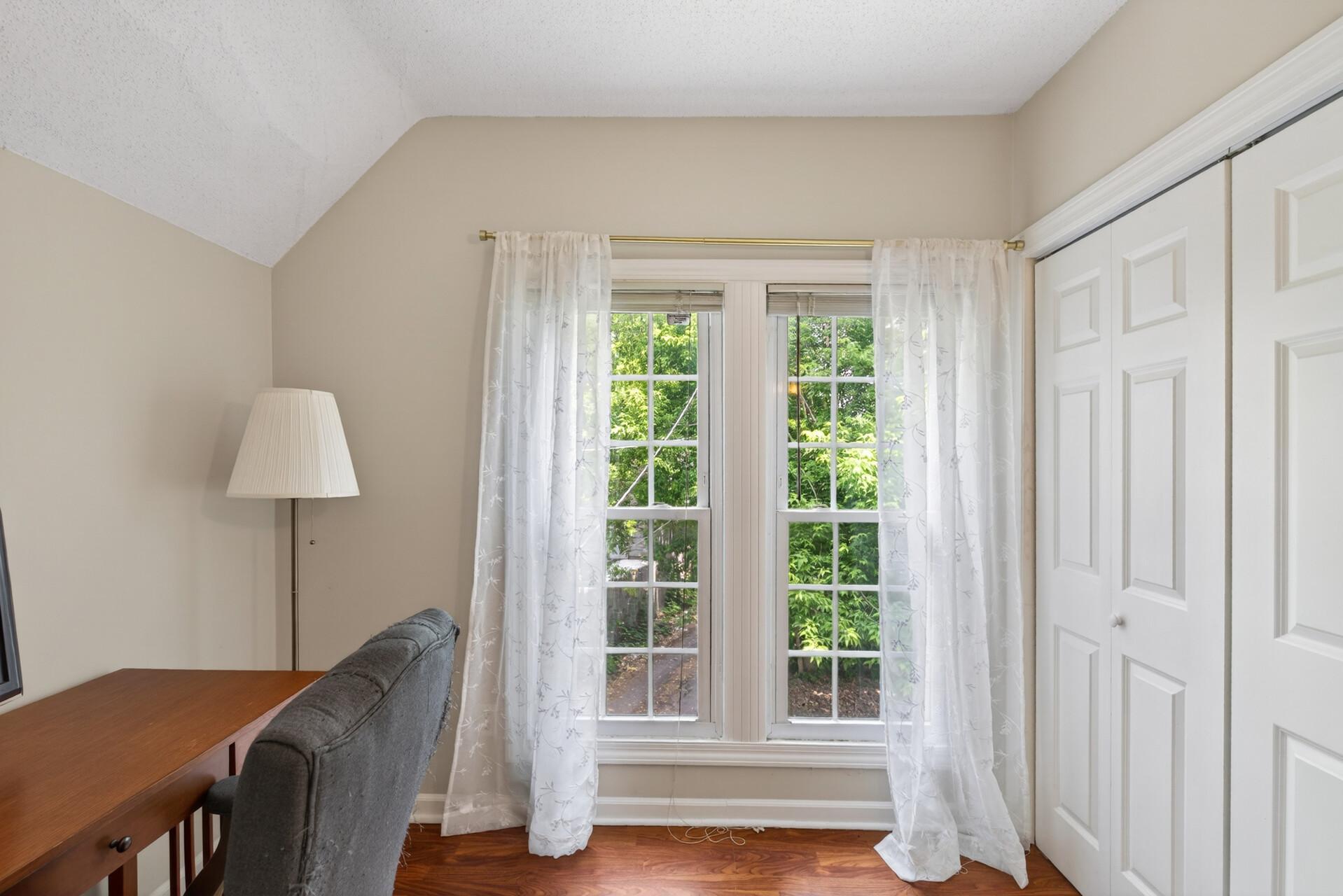 View of Residential at 394 Dewey Street, Saint Paul MN 55104, Saint Paul (32 of 45) - Mike Wilen | Minnesota Team Real Estate