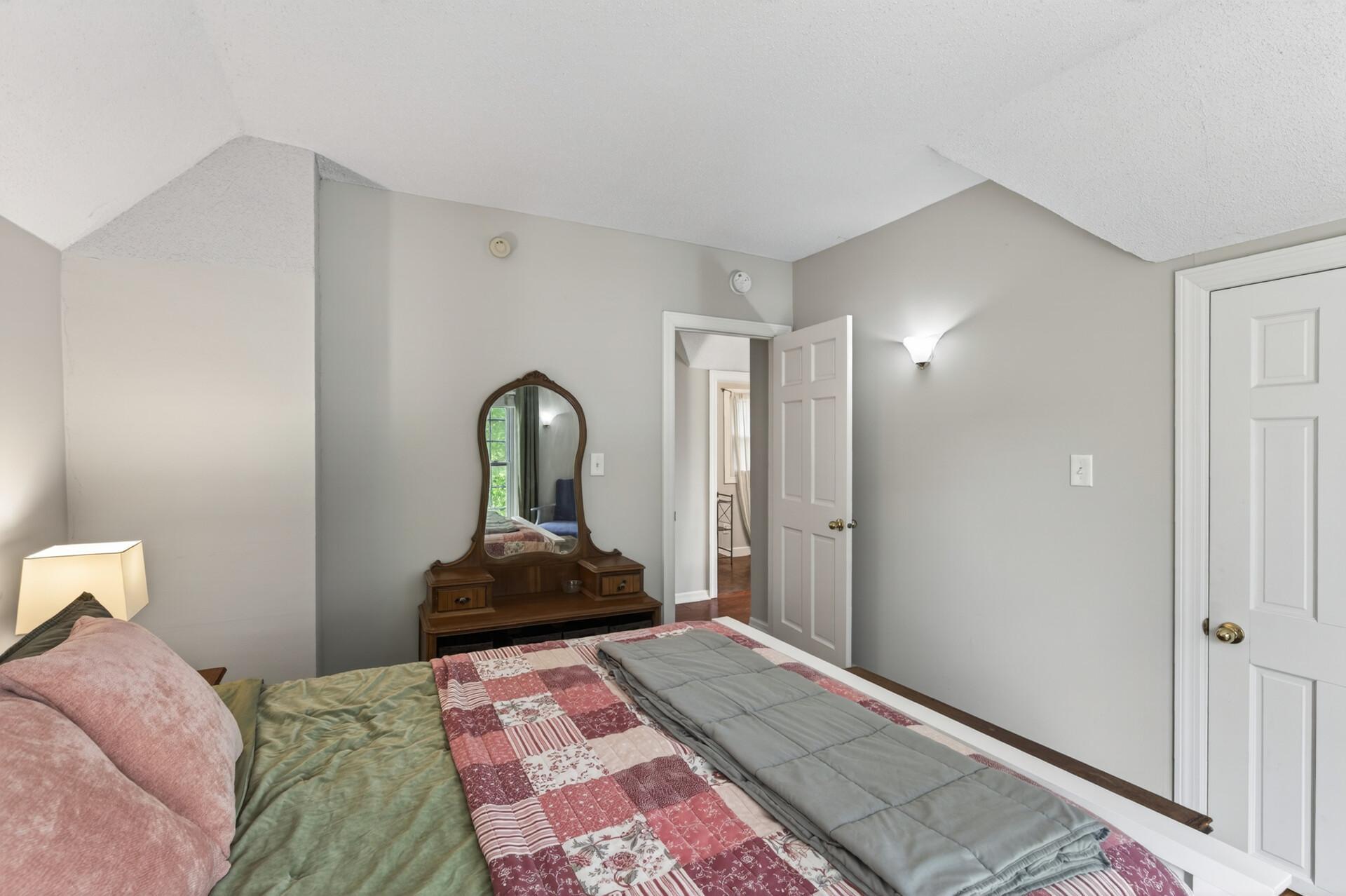 View of Residential at 394 Dewey Street, Saint Paul MN 55104, Saint Paul (26 of 45) - Mike Wilen | Minnesota Team Real Estate