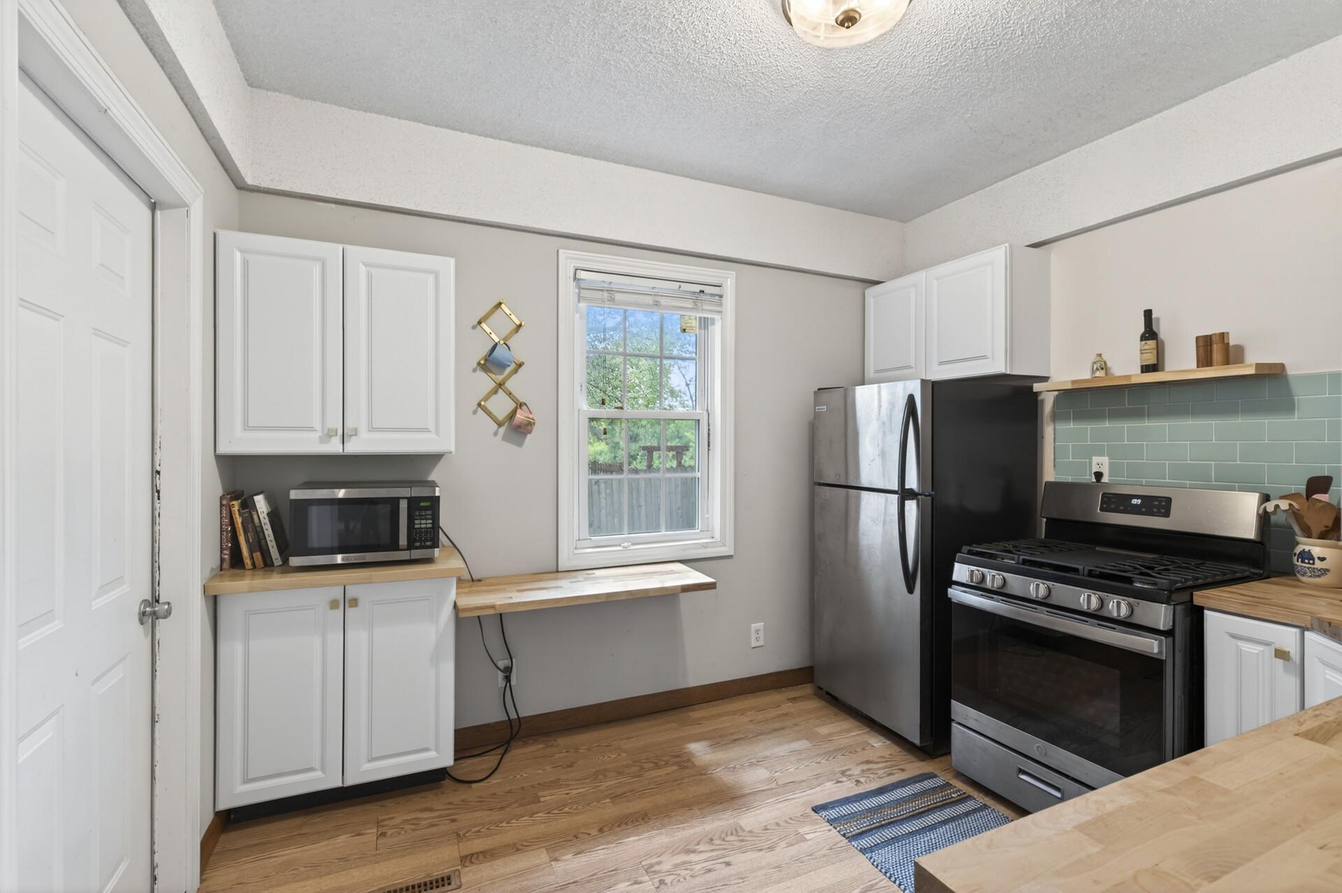 View of Residential at 394 Dewey Street, Saint Paul MN 55104, Saint Paul (19 of 45) - Mike Wilen | Minnesota Team Real Estate