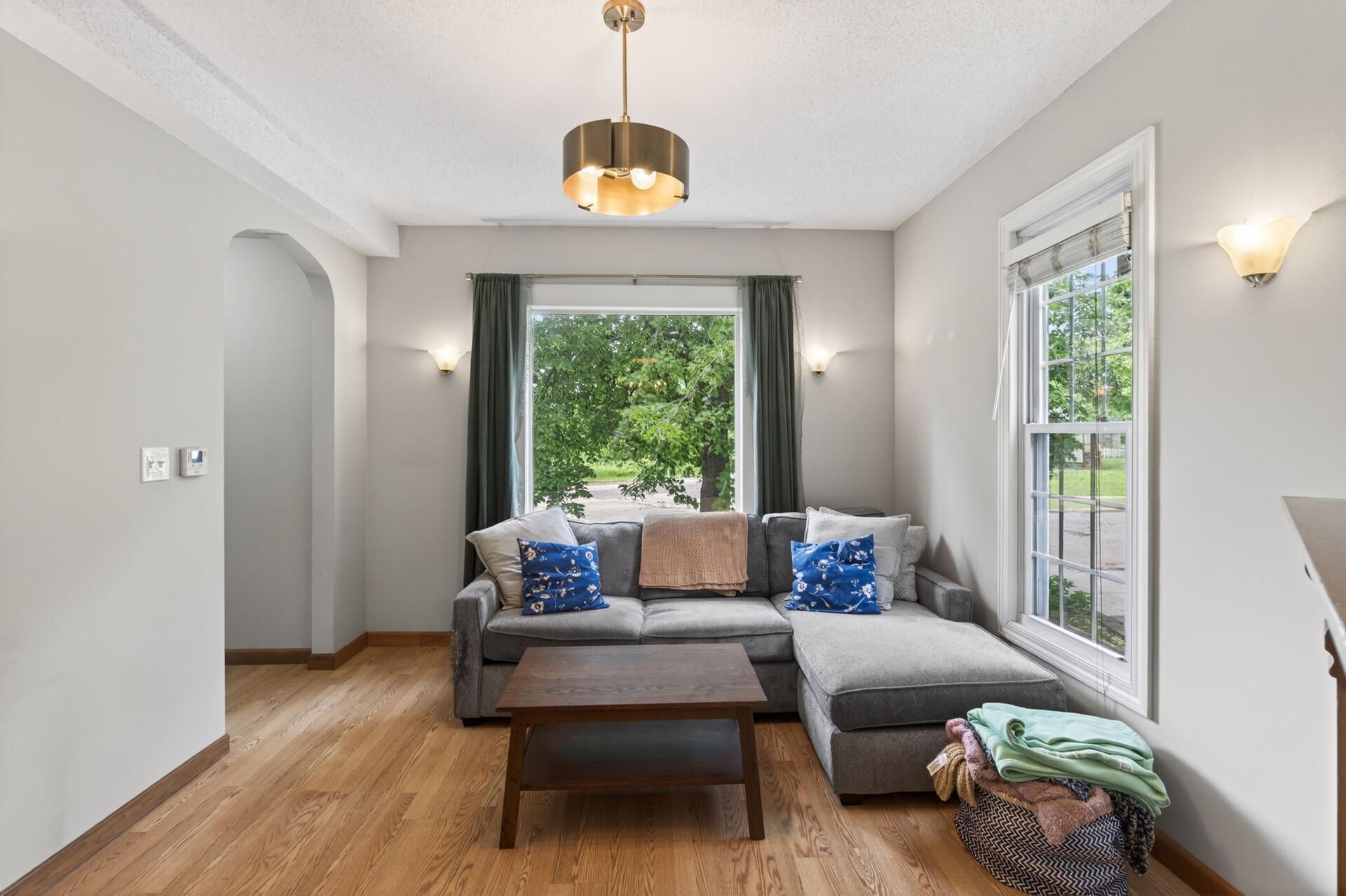 View of Residential at 394 Dewey Street, Saint Paul MN 55104, Saint Paul (12 of 45) - Mike Wilen | Minnesota Team Real Estate