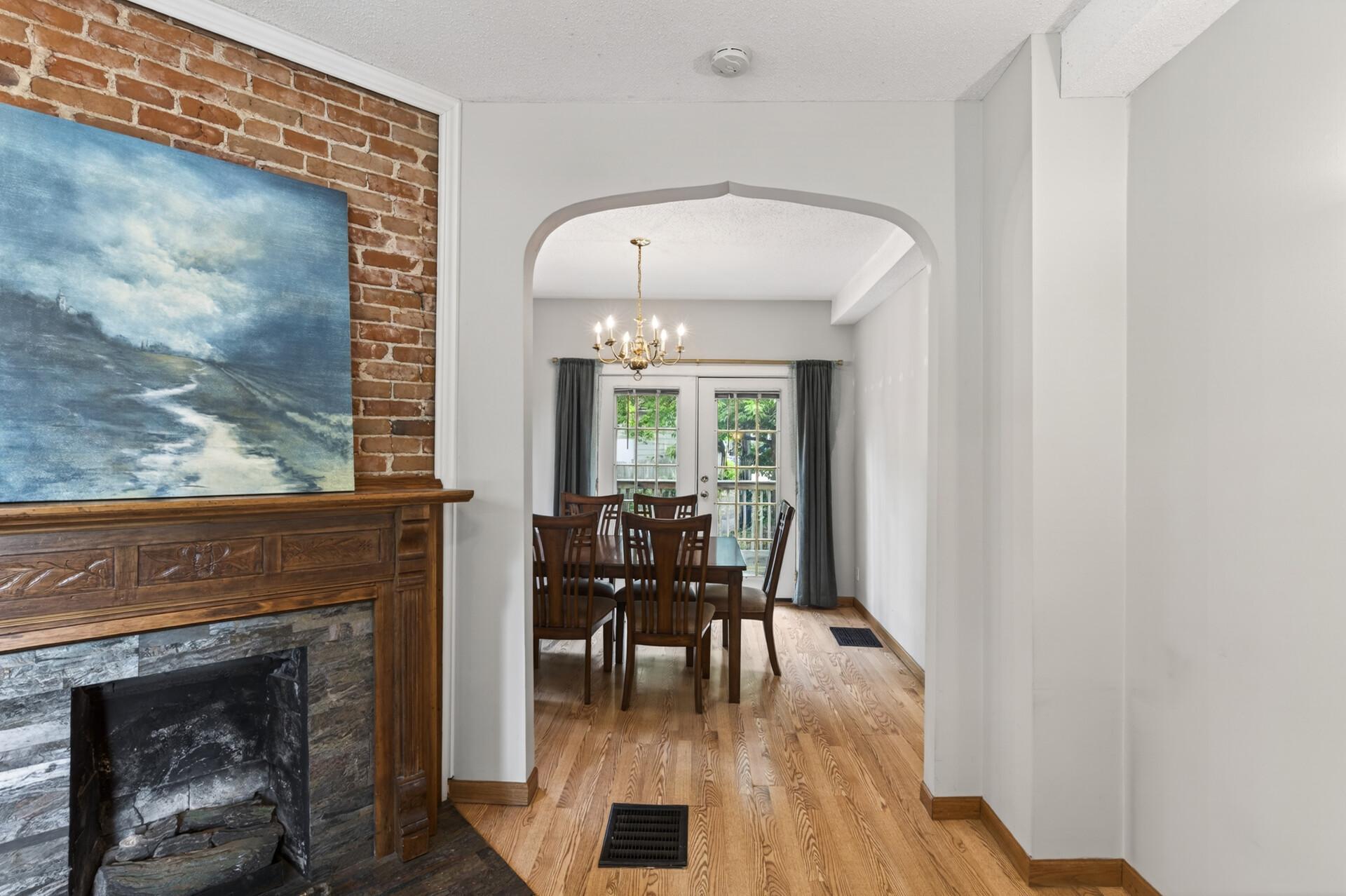 View of Residential at 394 Dewey Street, Saint Paul MN 55104, Saint Paul (11 of 45) - Mike Wilen | Minnesota Team Real Estate