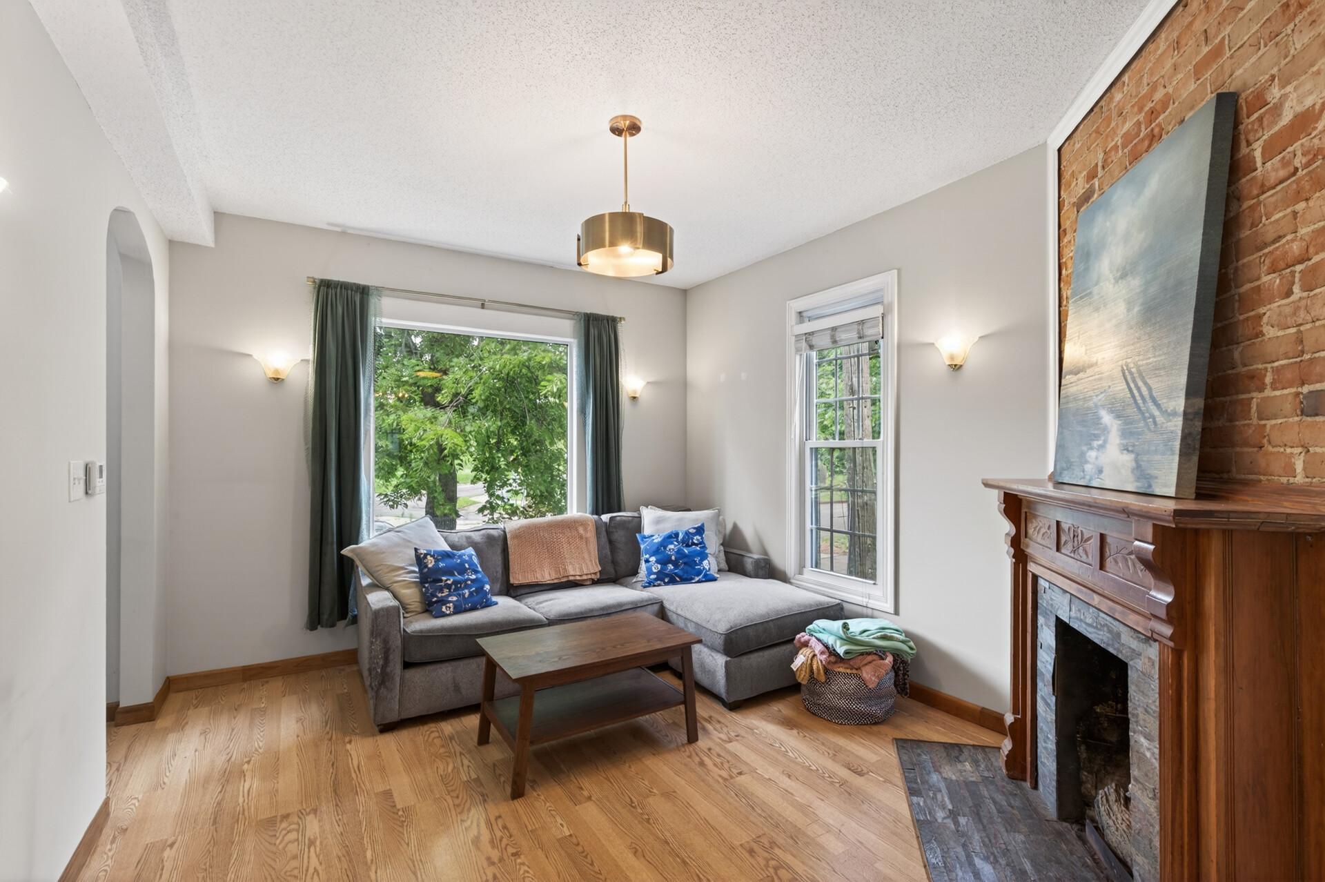 View of Residential at 394 Dewey Street, Saint Paul MN 55104, Saint Paul (10 of 45) - Mike Wilen | Minnesota Team Real Estate