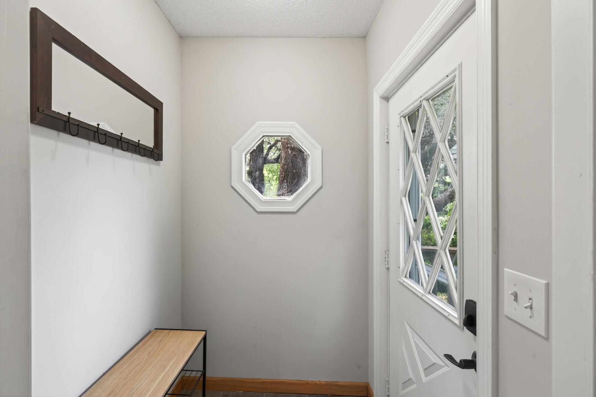 View of Residential at 394 Dewey Street, Saint Paul MN 55104, Saint Paul (5 of 45) - Mike Wilen | Minnesota Team Real Estate