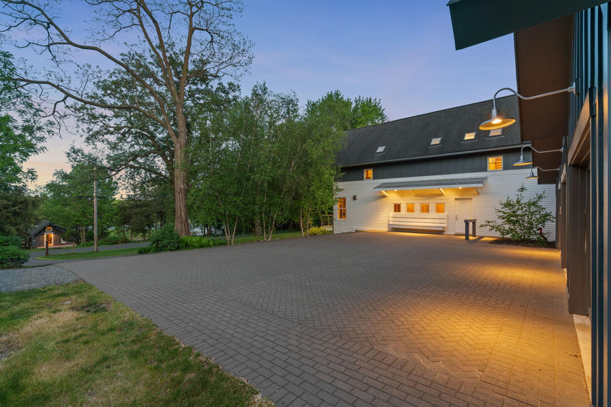 View of Residential at 7521 River Road, Inver Grove Heights MN 55076, Inver Grove Heights (116 of 135) - Mike Wilen | Minnesota Team Real Estate