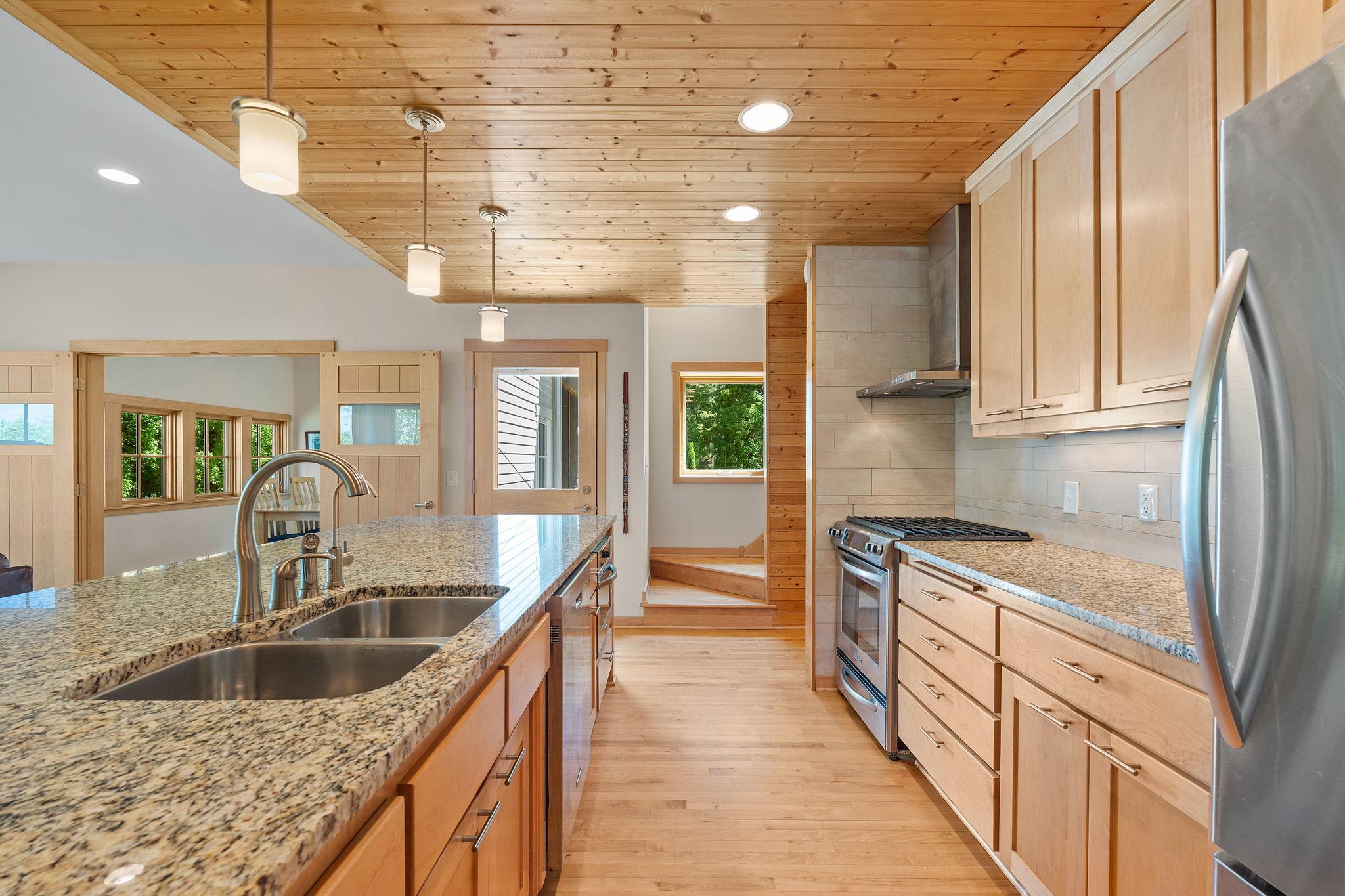 View of Residential at 7521 River Road, Inver Grove Heights MN 55076, Inver Grove Heights (22 of 135) - Mike Wilen | Minnesota Team Real Estate
