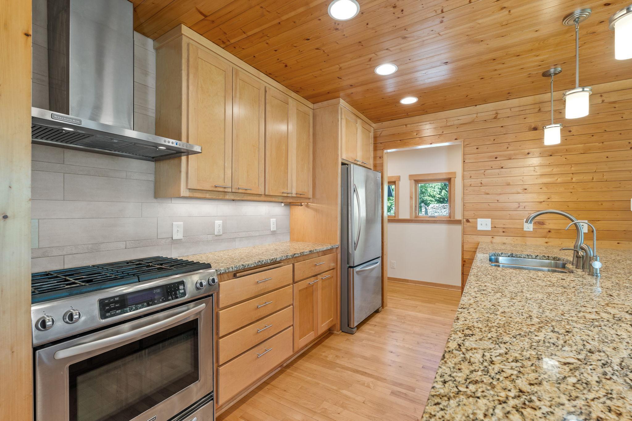 View of Residential at 7521 River Road, Inver Grove Heights MN 55076, Inver Grove Heights (21 of 135) - Mike Wilen | Minnesota Team Real Estate