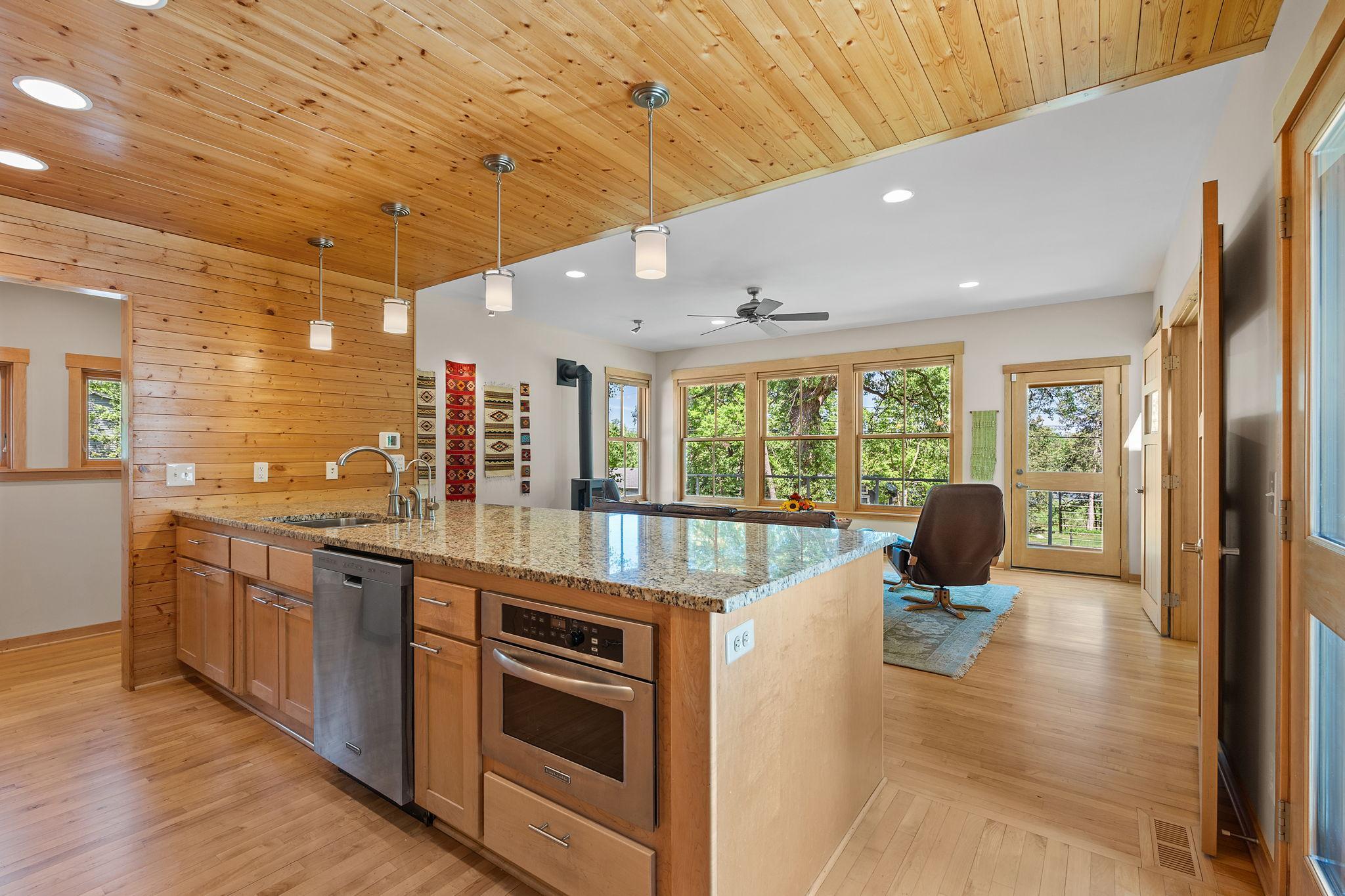 View of Residential at 7521 River Road, Inver Grove Heights MN 55076, Inver Grove Heights (19 of 135) - Mike Wilen | Minnesota Team Real Estate