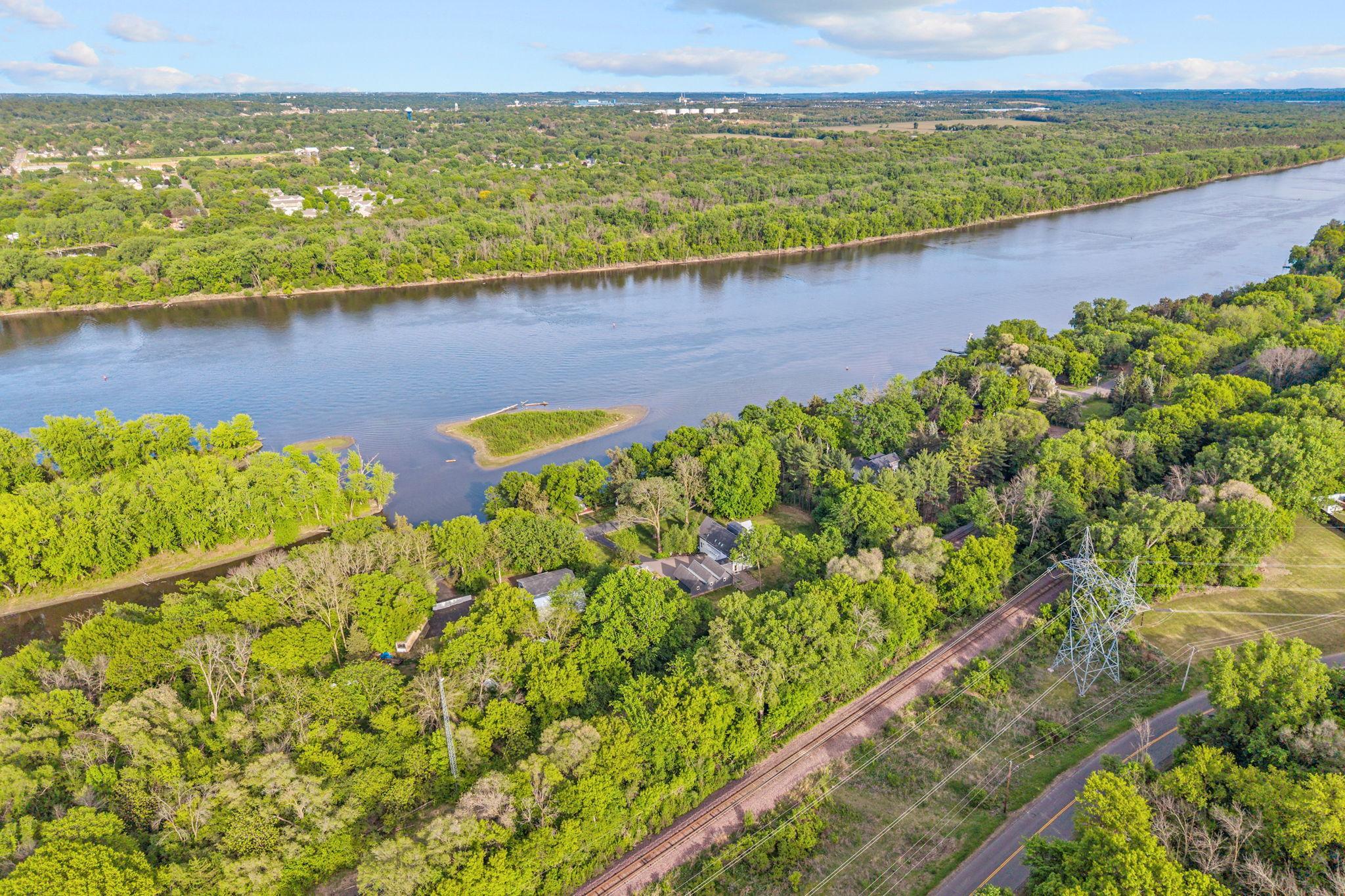 View of Residential at 7521 River Road, Inver Grove Heights MN 55076, Inver Grove Heights (108 of 135) - Mike Wilen | Minnesota Team Real Estate