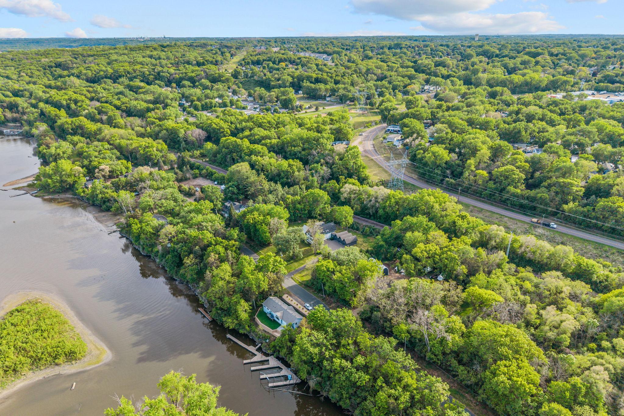 View of Residential at 7521 River Road, Inver Grove Heights MN 55076, Inver Grove Heights (107 of 135) - Mike Wilen | Minnesota Team Real Estate