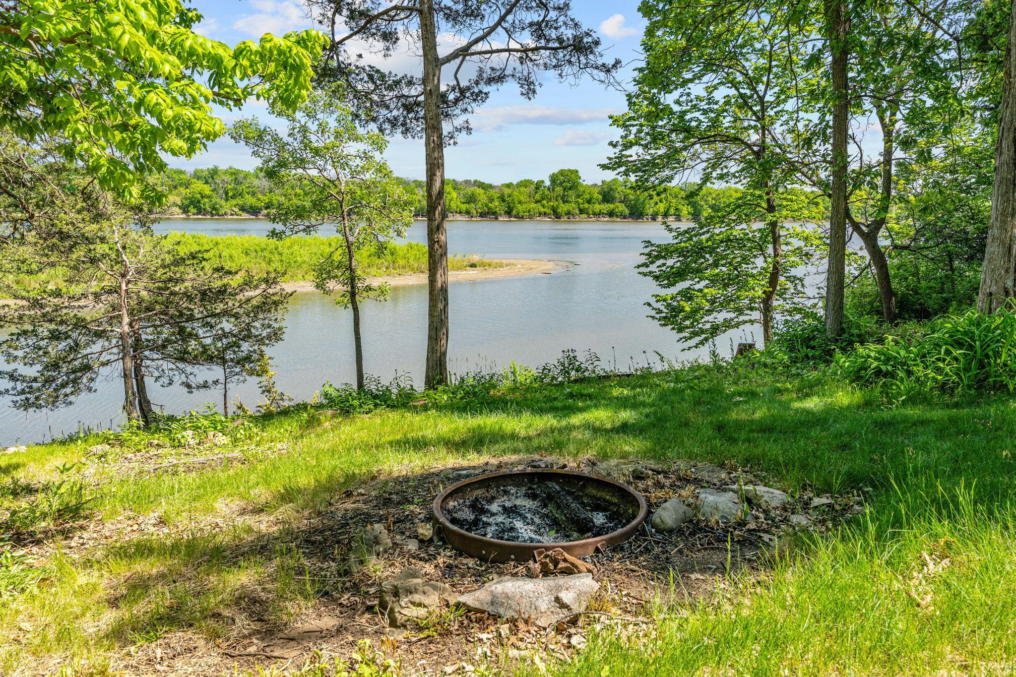 View of Residential at 7521 River Road, Inver Grove Heights MN 55076, Inver Grove Heights (80 of 135) - Mike Wilen | Minnesota Team Real Estate