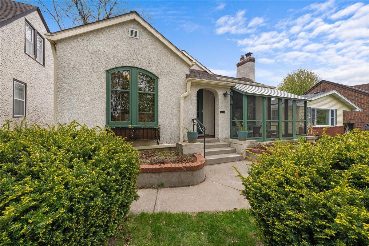 View of Residential at 1736 Bayard Avenue, Saint Paul MN 55116, Saint Paul - Mike Wilen | Minnesota Team Real Estate