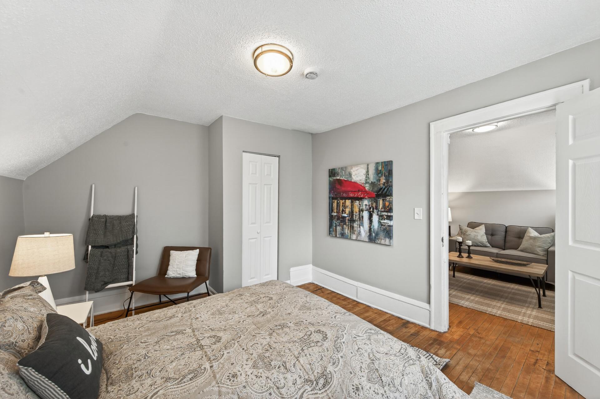 View of Residential Income at 2219 29th Avenue, Minneapolis MN 55411, Minneapolis (17 of 25) - Mike Wilen | Minnesota Team Real Estate