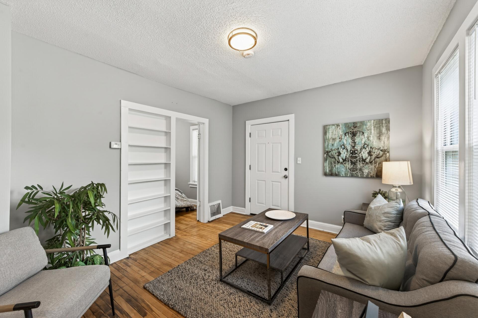 View of Residential Income at 2219 29th Avenue, Minneapolis MN 55411, Minneapolis (6 of 25) - Mike Wilen | Minnesota Team Real Estate