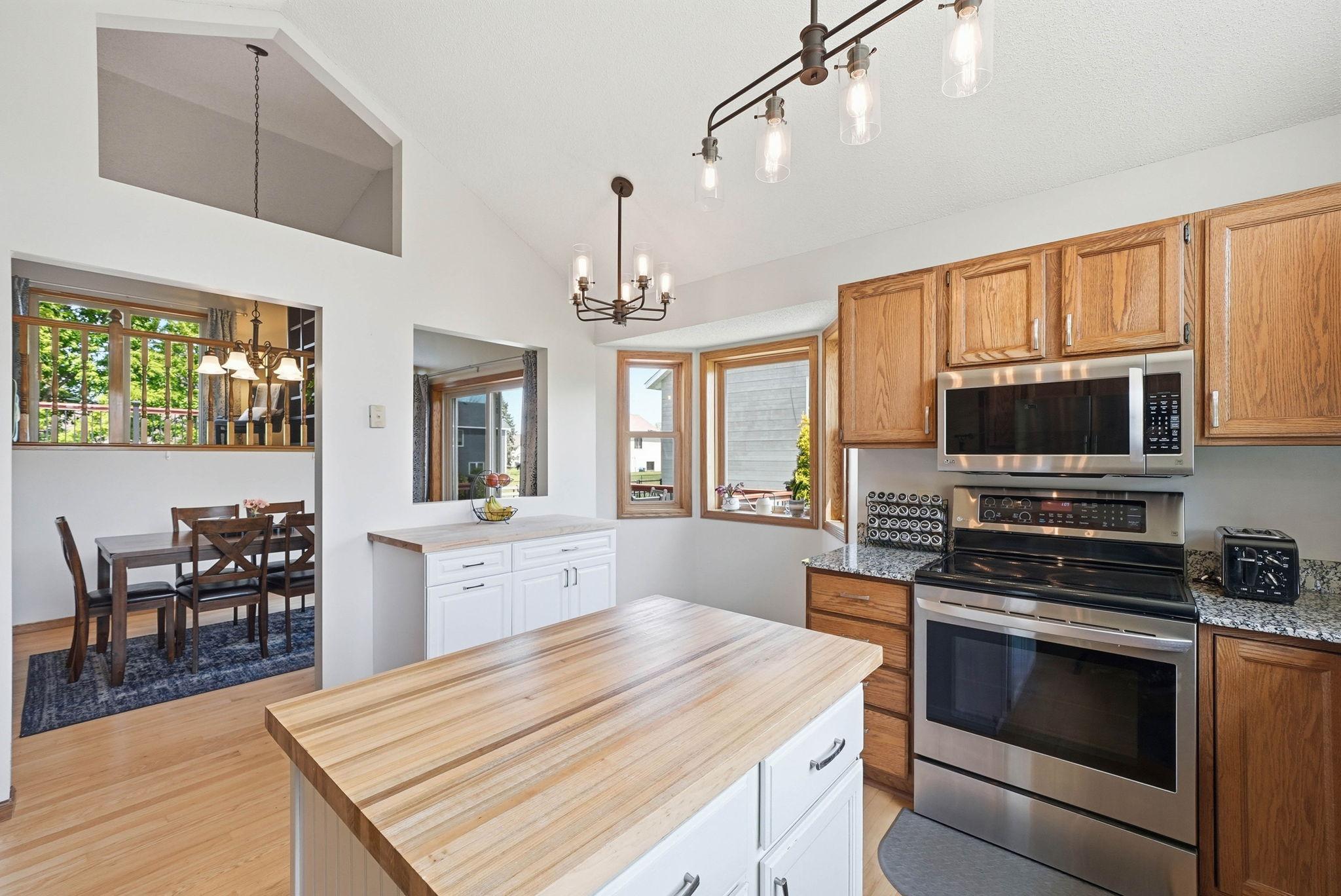 View of Residential at 7135 Upper 157th Street, Apple Valley MN 55124, Apple Valley (9 of 60) - Mike Wilen | Minnesota Team Real Estate