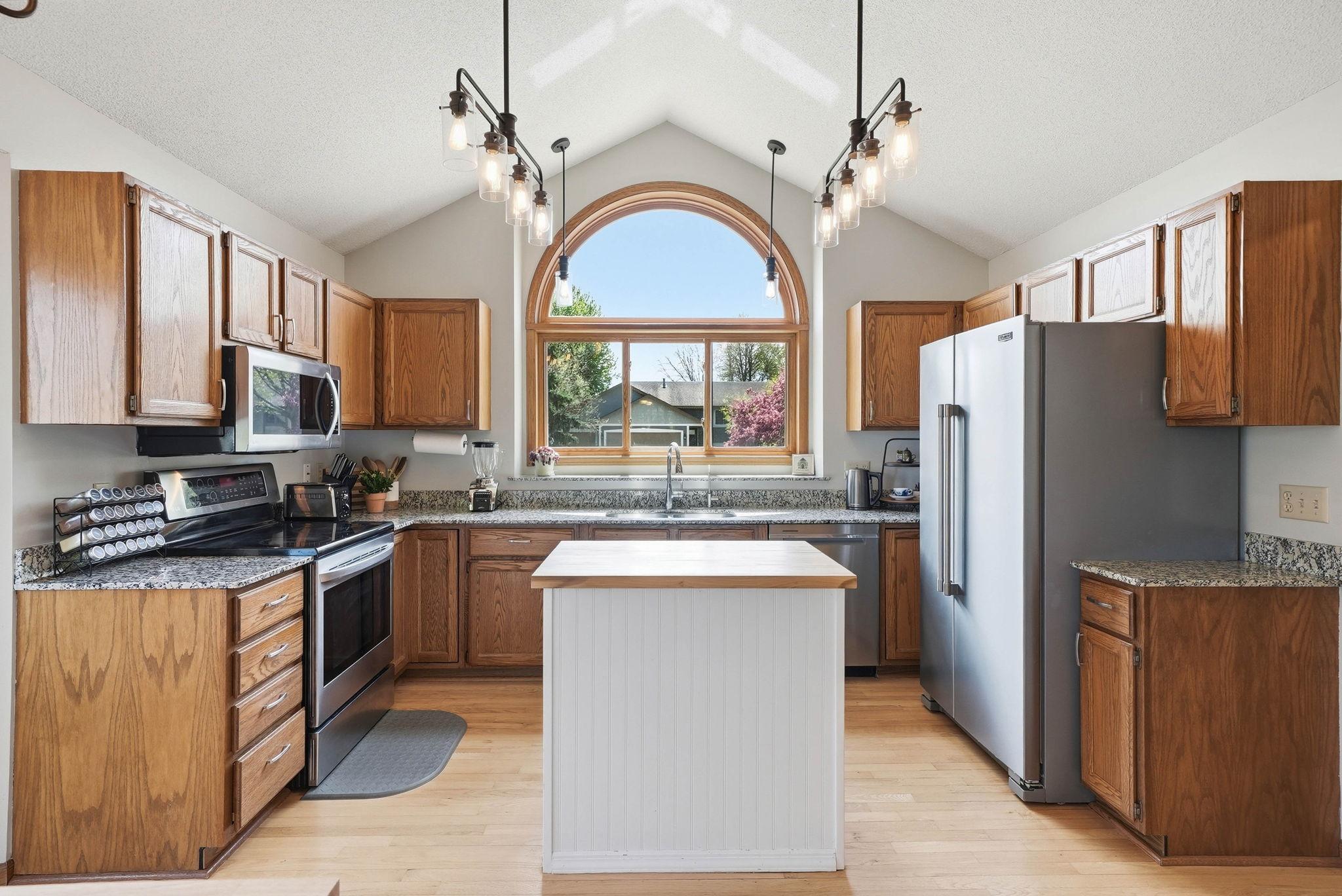 View of Residential at 7135 Upper 157th Street, Apple Valley MN 55124, Apple Valley (5 of 60) - Mike Wilen | Minnesota Team Real Estate