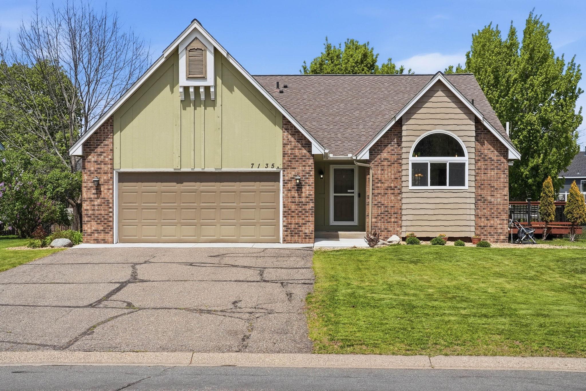 View of Residential at 7135 Upper 157th Street, Apple Valley MN 55124, Apple Valley (4 of 60) - Mike Wilen | Minnesota Team Real Estate