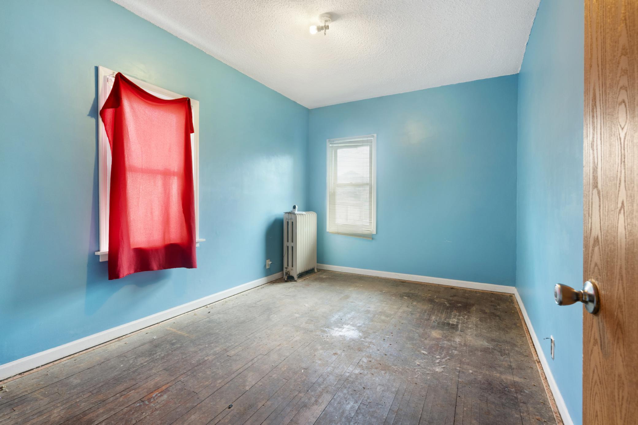 View of Residential Income at 918 Queen Avenue, Minneapolis MN 55411, Minneapolis (22 of 28) - Mike Wilen | Minnesota Team Real Estate