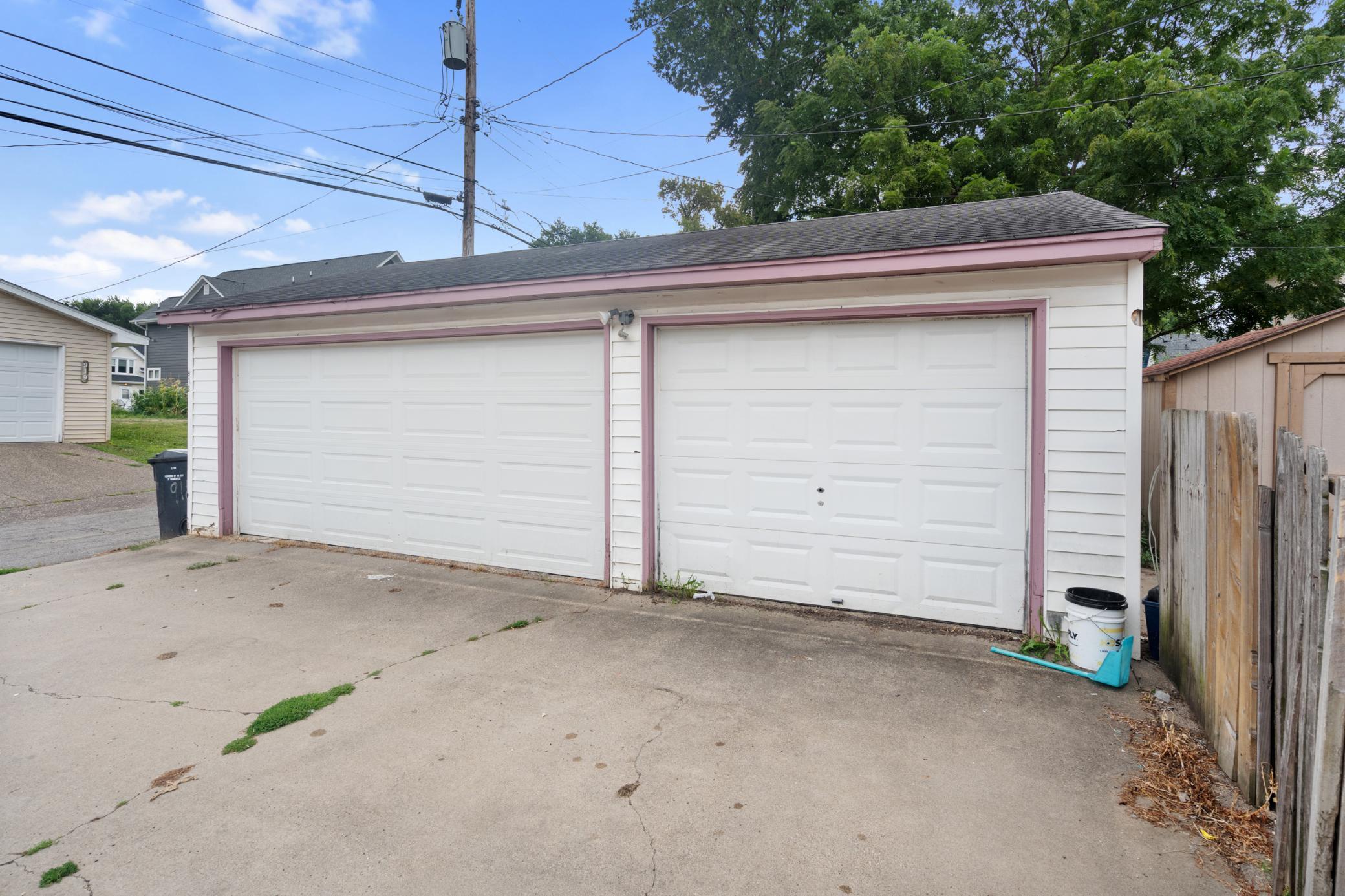 View of Residential Income at 918 Queen Avenue, Minneapolis MN 55411, Minneapolis (27 of 28) - Mike Wilen | Minnesota Team Real Estate