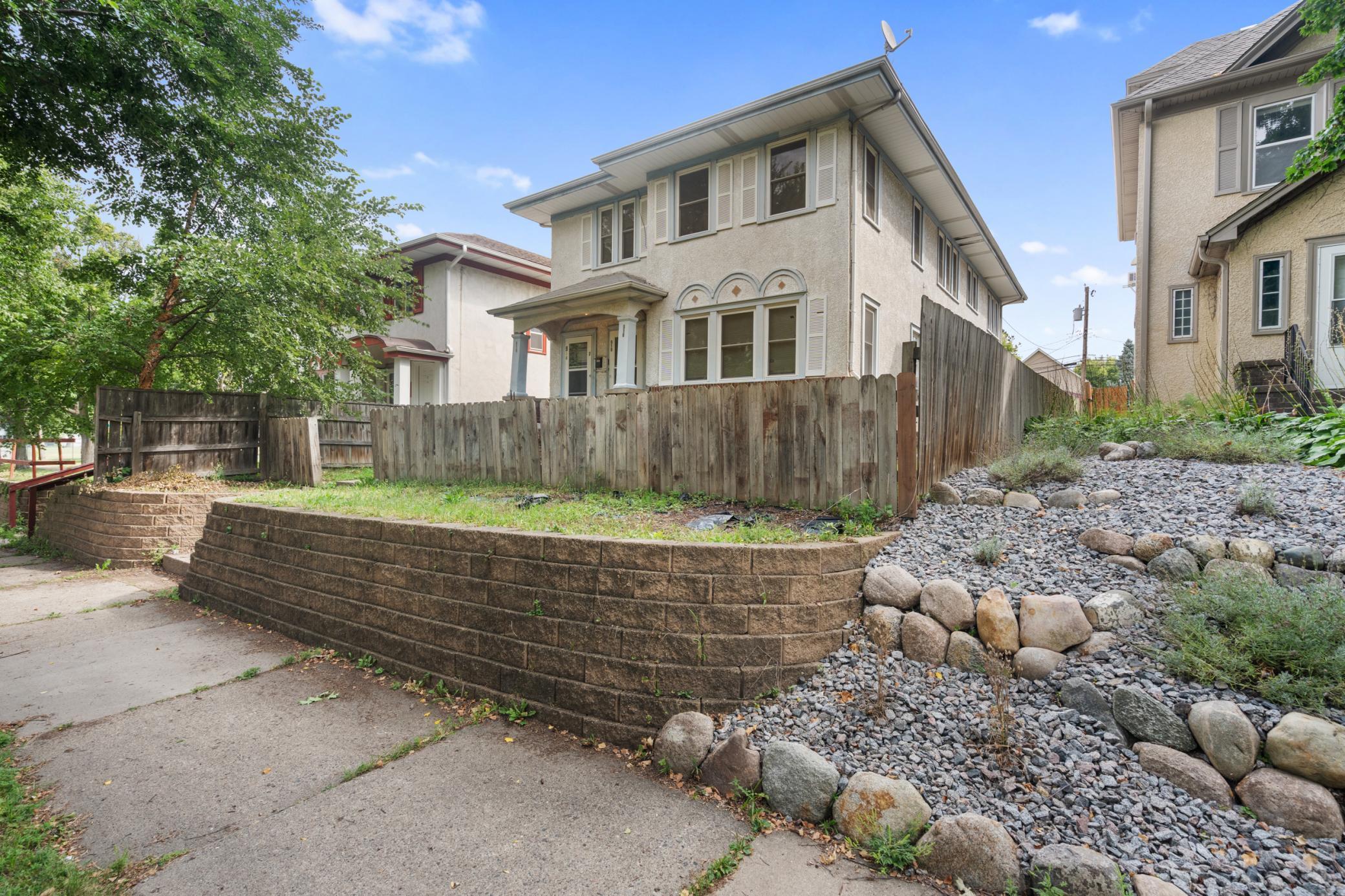 View of Residential Income at 918 Queen Avenue, Minneapolis MN 55411, Minneapolis - Mike Wilen | Minnesota Team Real Estate
