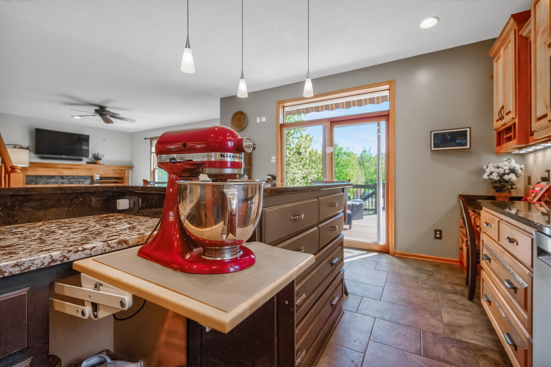 View of Residential at 16917 73rd Place, Maple Grove MN 55311, Maple Grove (8 of 37) - Mike Wilen | Minnesota Team Real Estate
