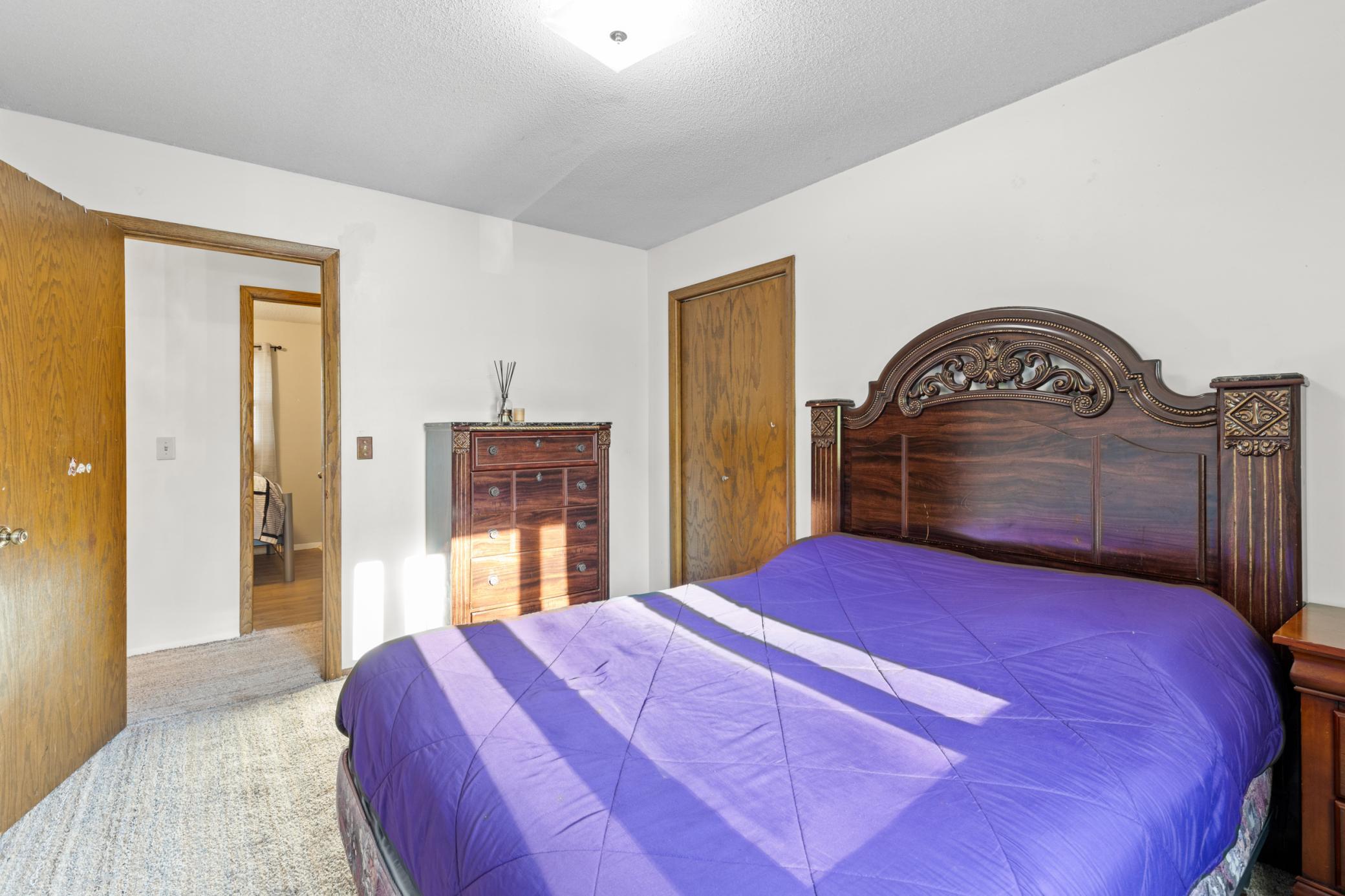 View of Residential at 2904 Silver Lake Court, Saint Anthony MN 55421, Saint Anthony (21 of 30) - Mike Wilen | Minnesota Team Real Estate