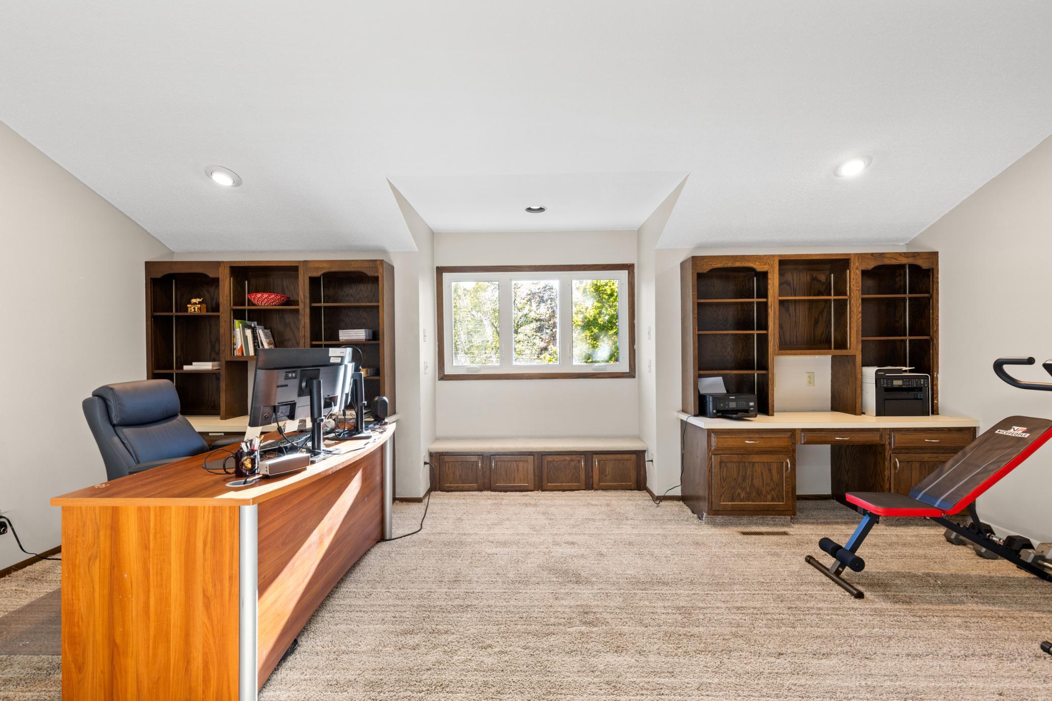 View of Residential at 2904 Silver Lake Court, Saint Anthony MN 55421, Saint Anthony (17 of 30) - Mike Wilen | Minnesota Team Real Estate