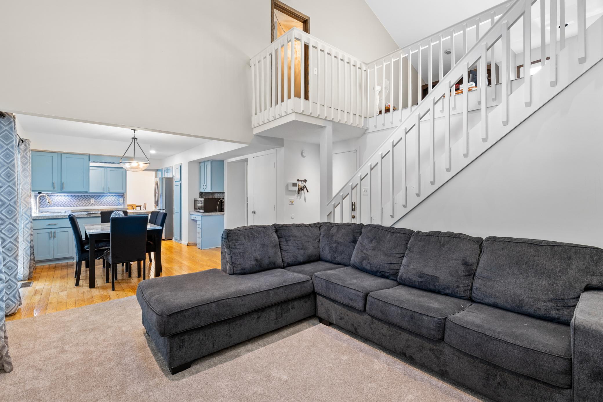 View of Residential at 2904 Silver Lake Court, Saint Anthony MN 55421, Saint Anthony (15 of 30) - Mike Wilen | Minnesota Team Real Estate