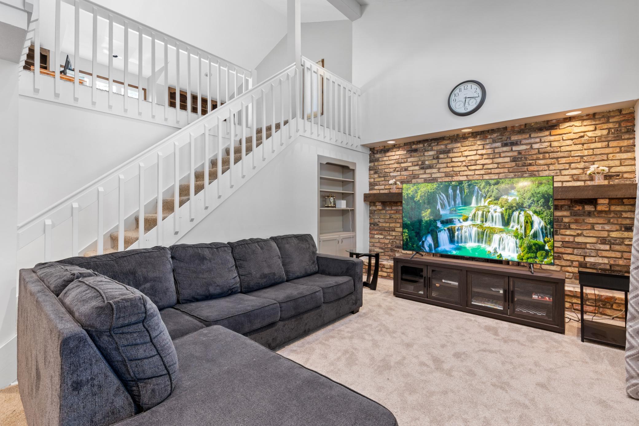 View of Residential at 2904 Silver Lake Court, Saint Anthony MN 55421, Saint Anthony (14 of 30) - Mike Wilen | Minnesota Team Real Estate