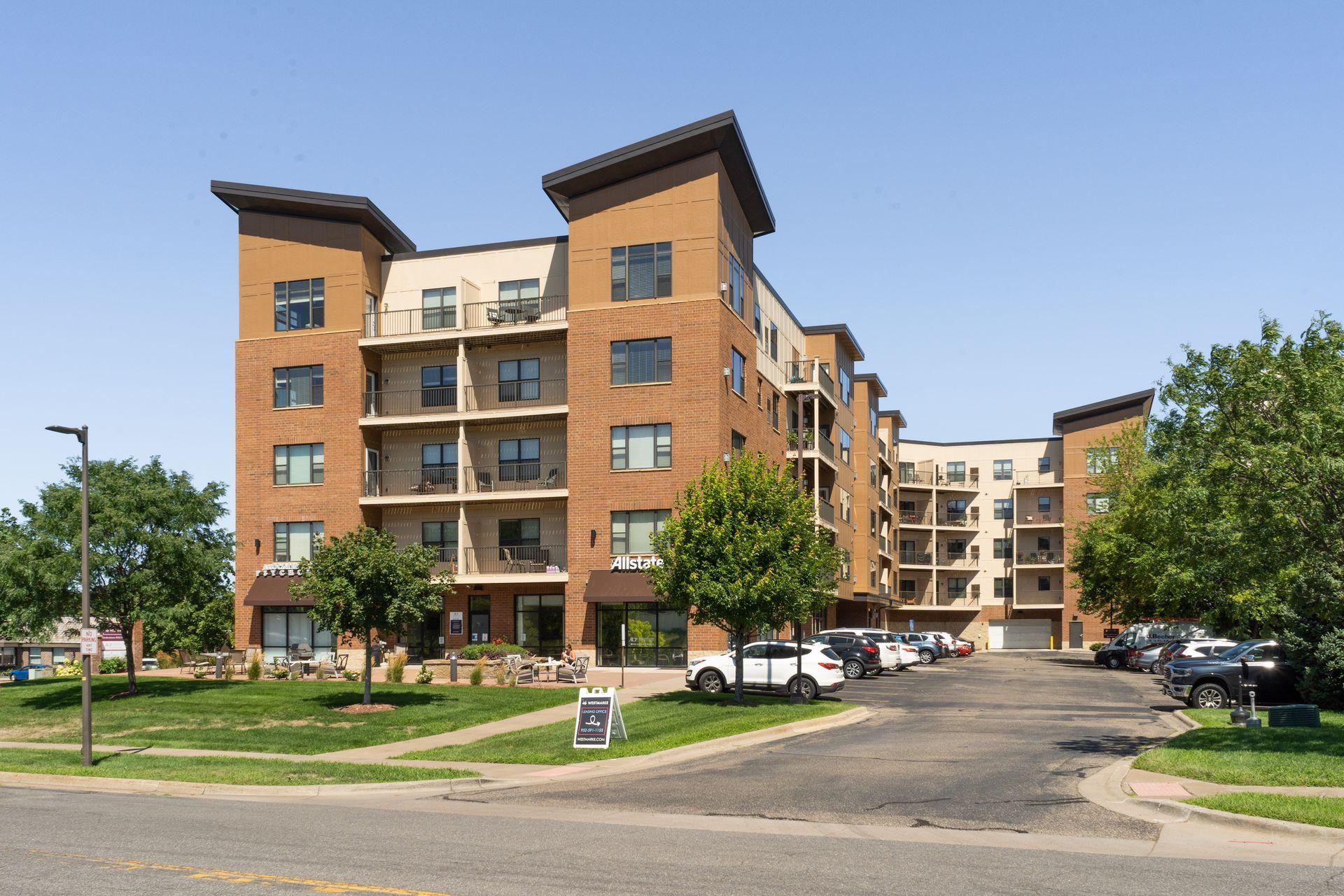 View of Residential at 1155 Ford Road #201, Saint Louis Park MN 55426, Saint Louis Park (30 of 33) - Mike Wilen | Minnesota Team Real Estate