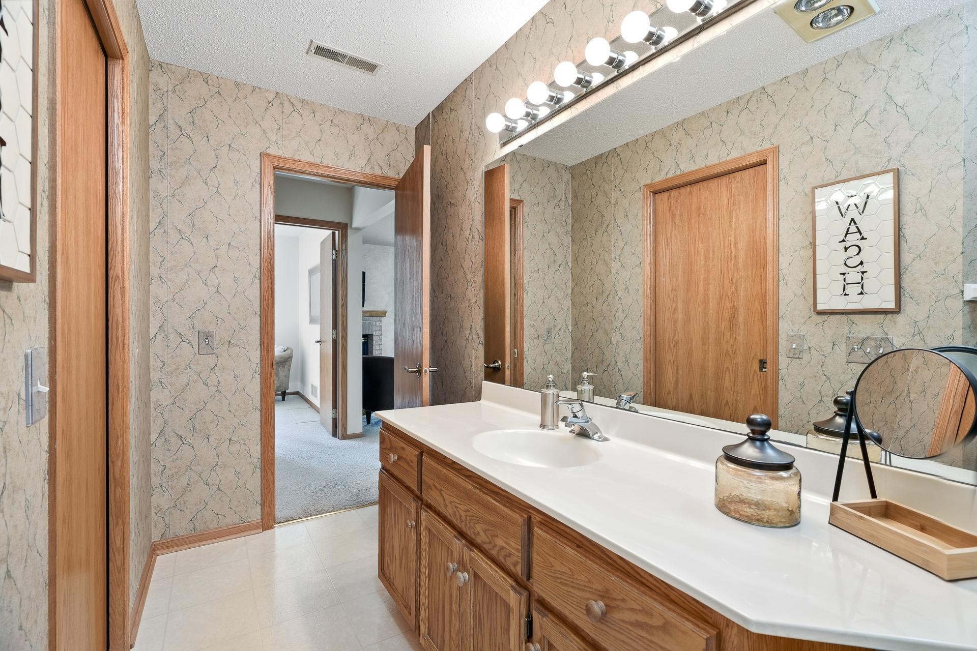 View of Residential at 8821 Stonebrooke Court, Woodbury MN 55125, Woodbury (55 of 58) - Mike Wilen | Minnesota Team Real Estate