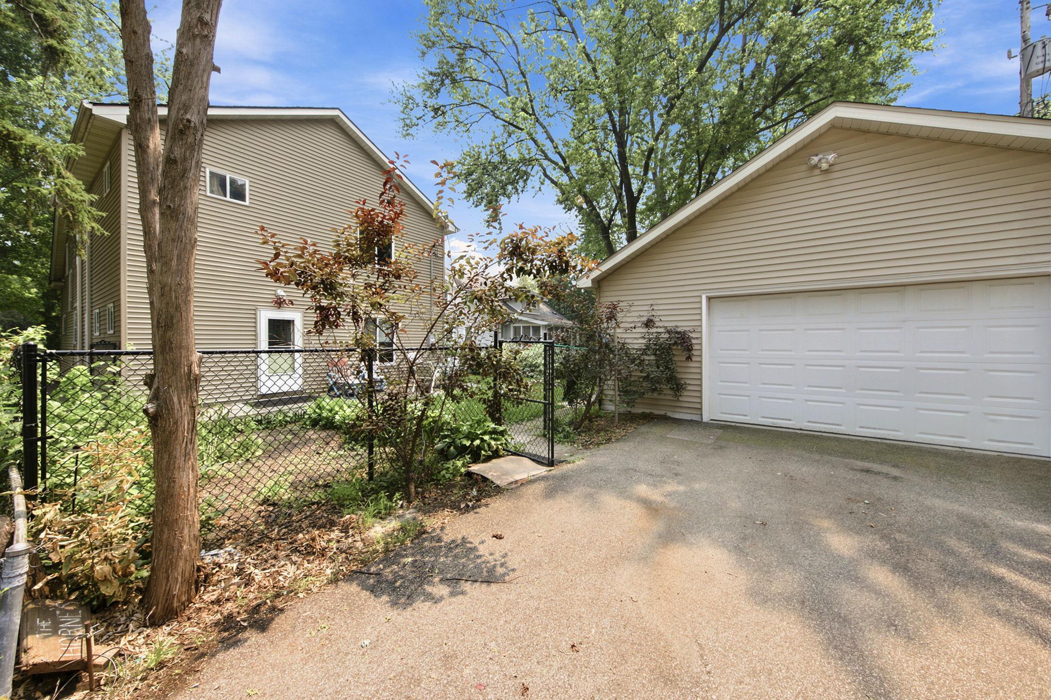 View of Residential at 5136 43rd Avenue, Minneapolis MN 55417, Minneapolis (32 of 33) - Mike Wilen | Minnesota Team Real Estate