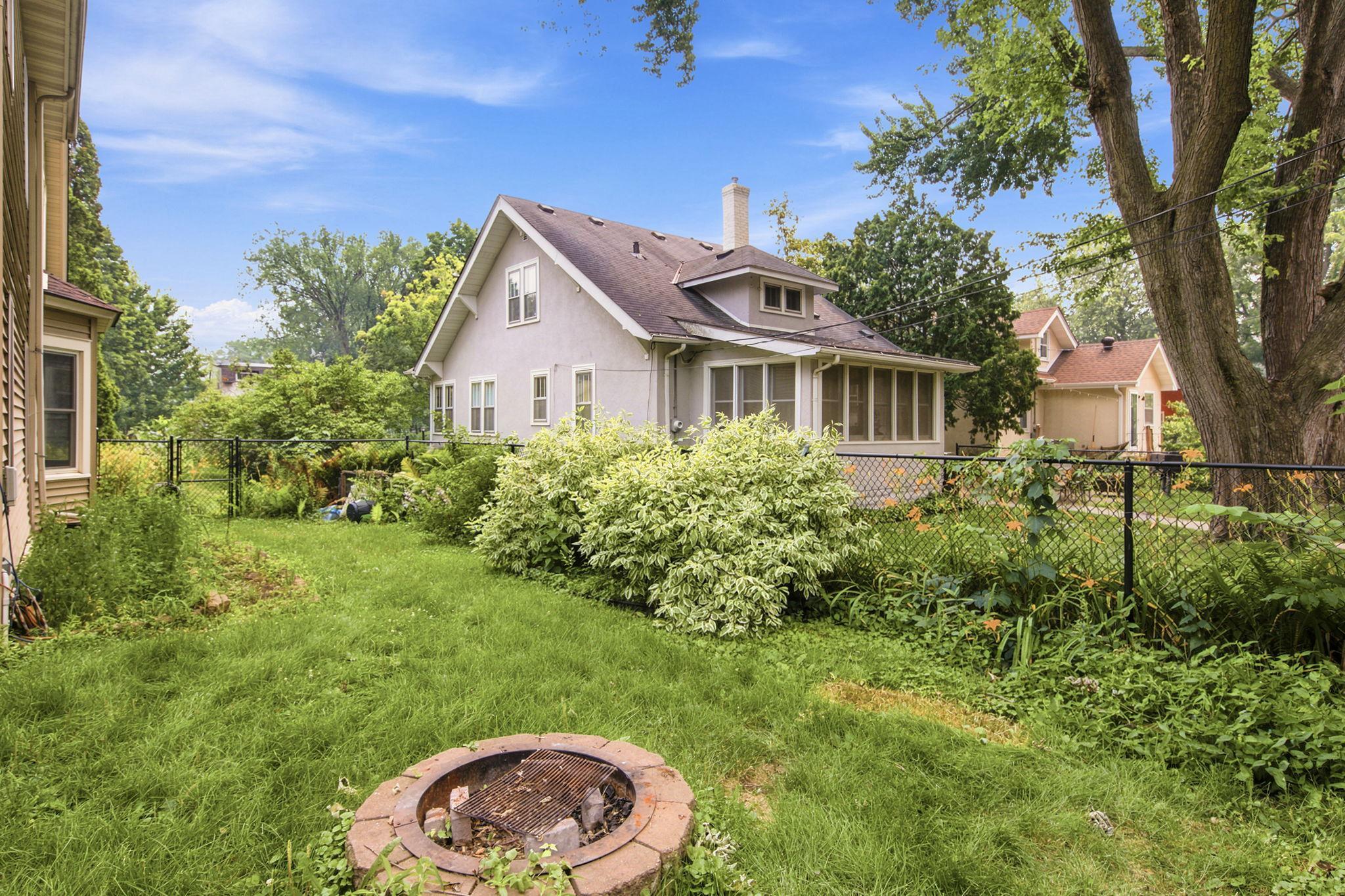 View of Residential at 5136 43rd Avenue, Minneapolis MN 55417, Minneapolis (31 of 33) - Mike Wilen | Minnesota Team Real Estate