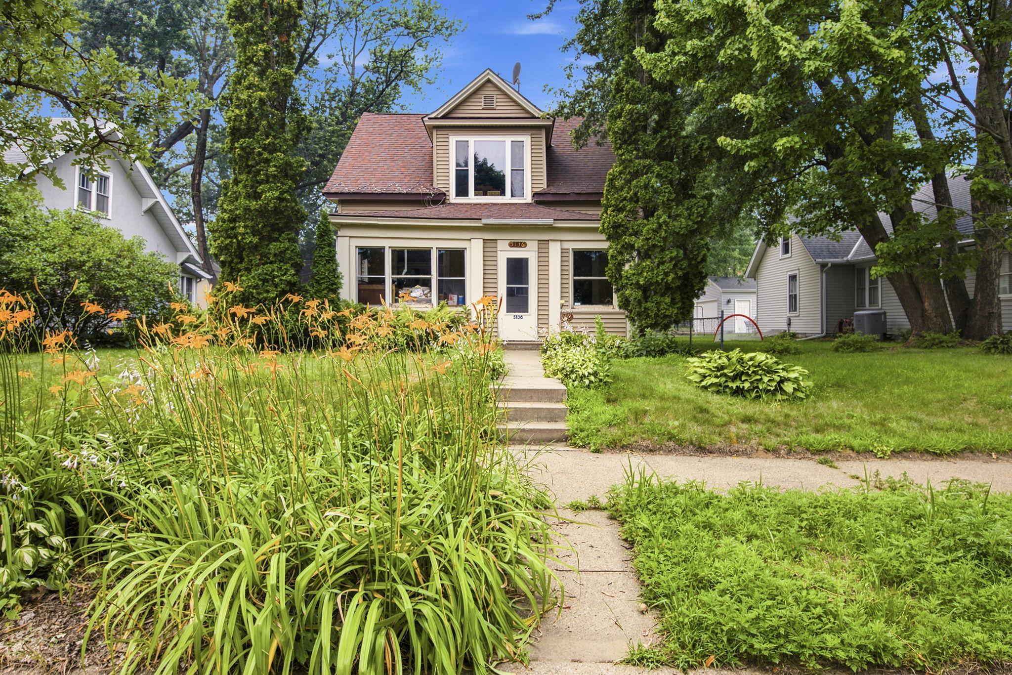 View of Residential at 5136 43rd Avenue, Minneapolis MN 55417, Minneapolis (2 of 33) - Mike Wilen | Minnesota Team Real Estate