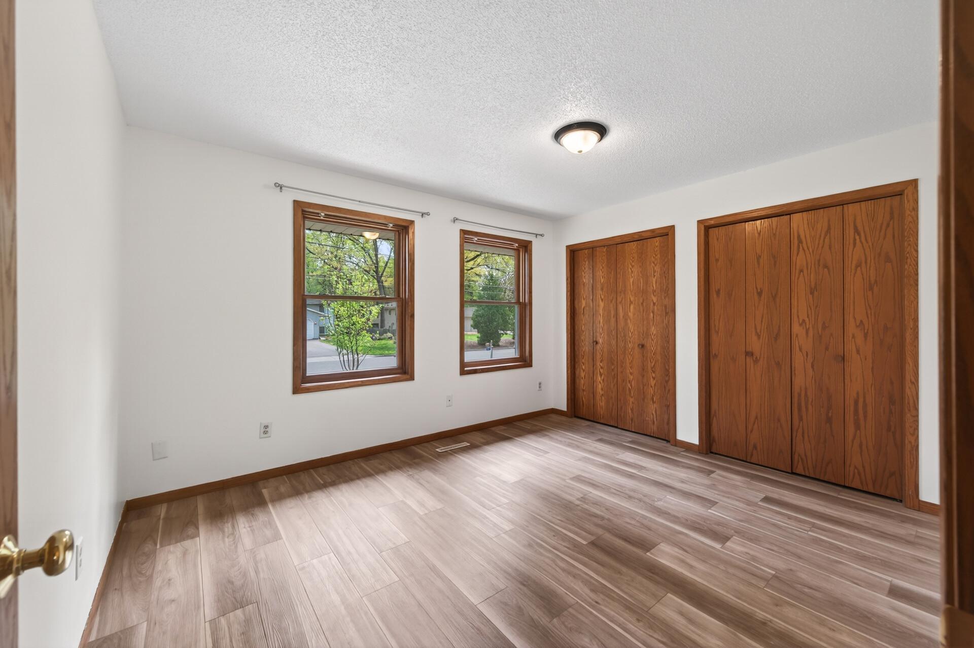 View of Residential at 1612 Goodview Avenue, Oakdale MN 55128, Oakdale (16 of 30) - Mike Wilen | Minnesota Team Real Estate
