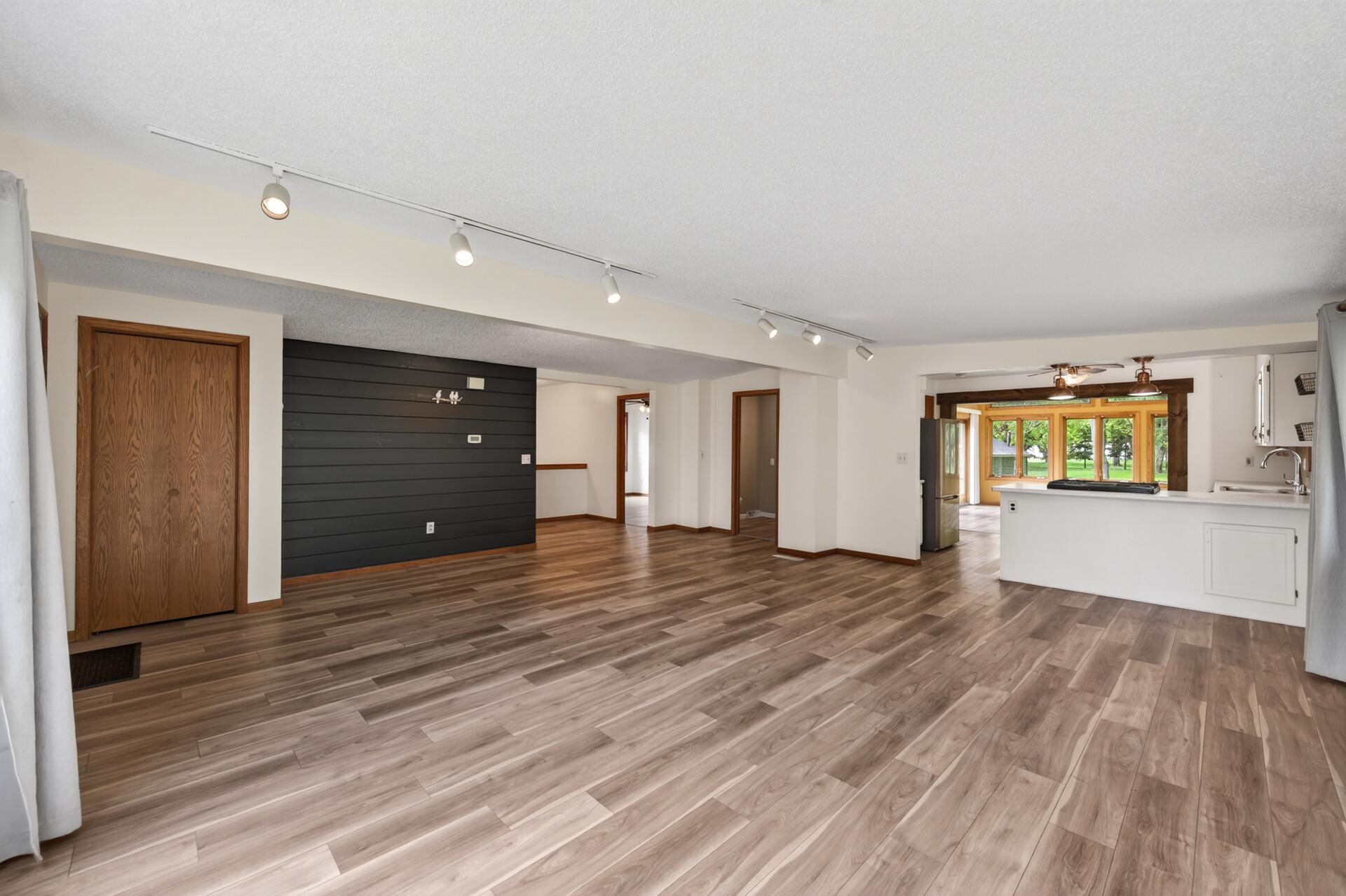 View of Residential at 1612 Goodview Avenue, Oakdale MN 55128, Oakdale (8 of 30) - Mike Wilen | Minnesota Team Real Estate