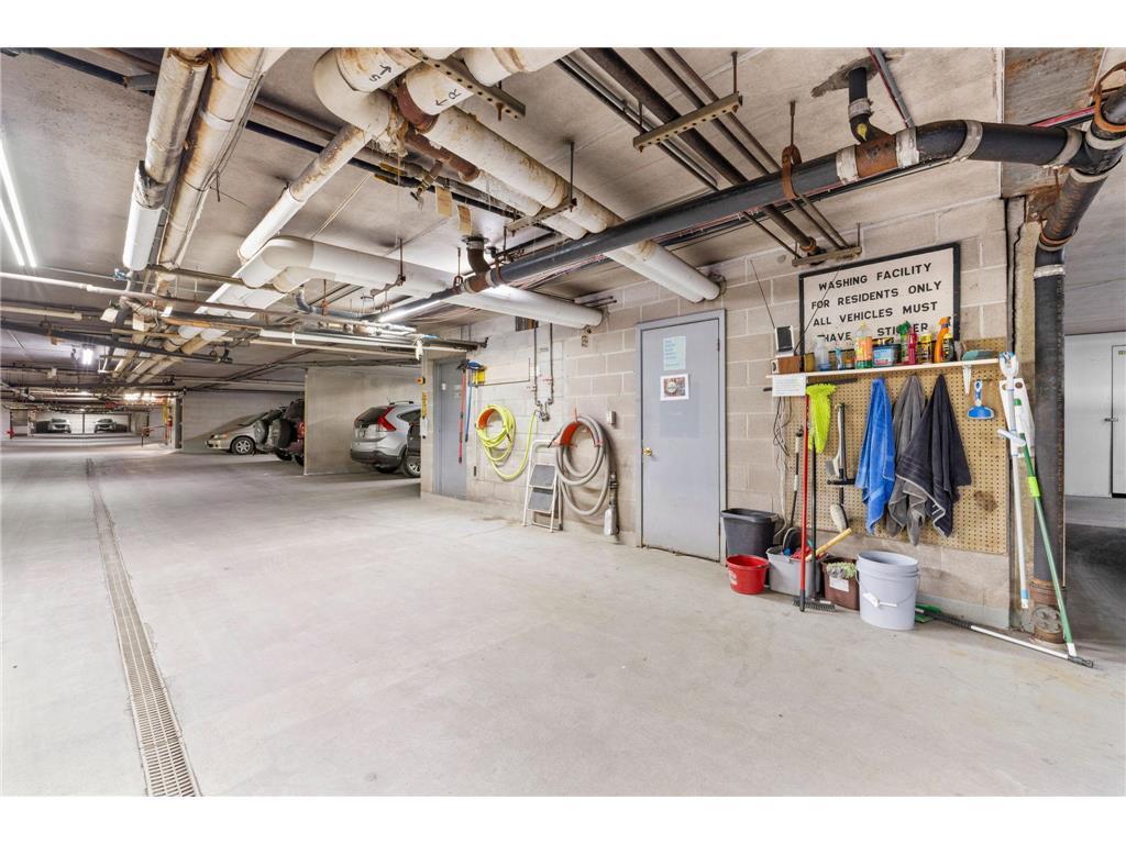 View of Residential at 2455 Londin Lane #322, Maplewood MN 55119, Maplewood (17 of 23) - Mike Wilen | Minnesota Team Real Estate