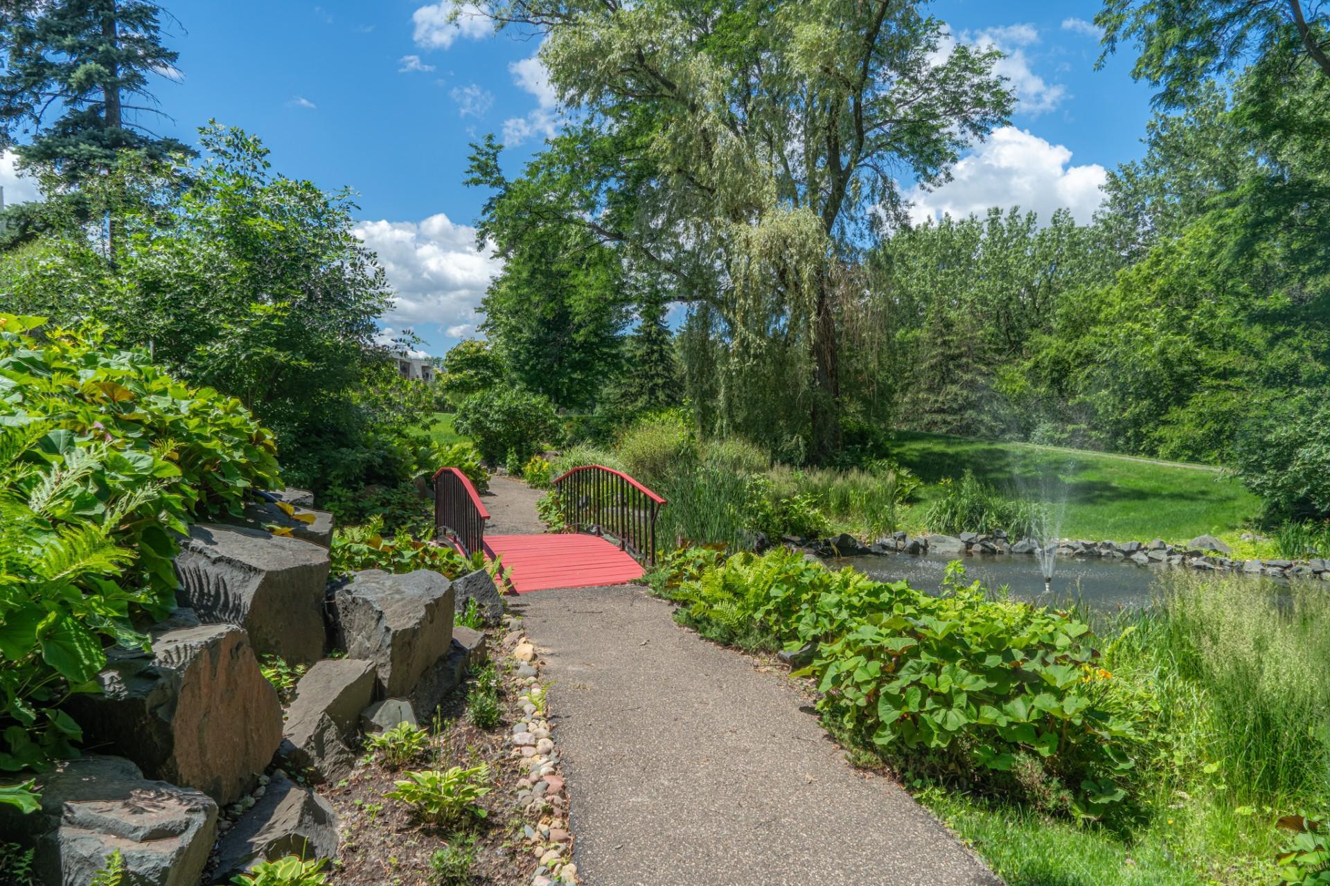 View of Residential at 2455 Londin Lane #322, Maplewood MN 55119, Maplewood (19 of 23) - Mike Wilen | Minnesota Team Real Estate
