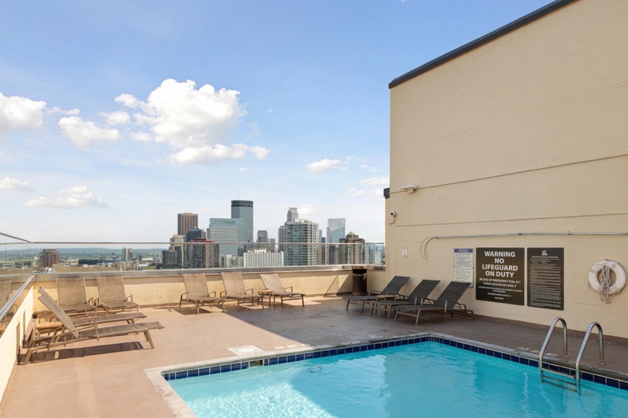 View of Residential at 400 Groveland Avenue #1514, Minneapolis MN 55403, Minneapolis (21 of 46) - Mike Wilen | Minnesota Team Real Estate
