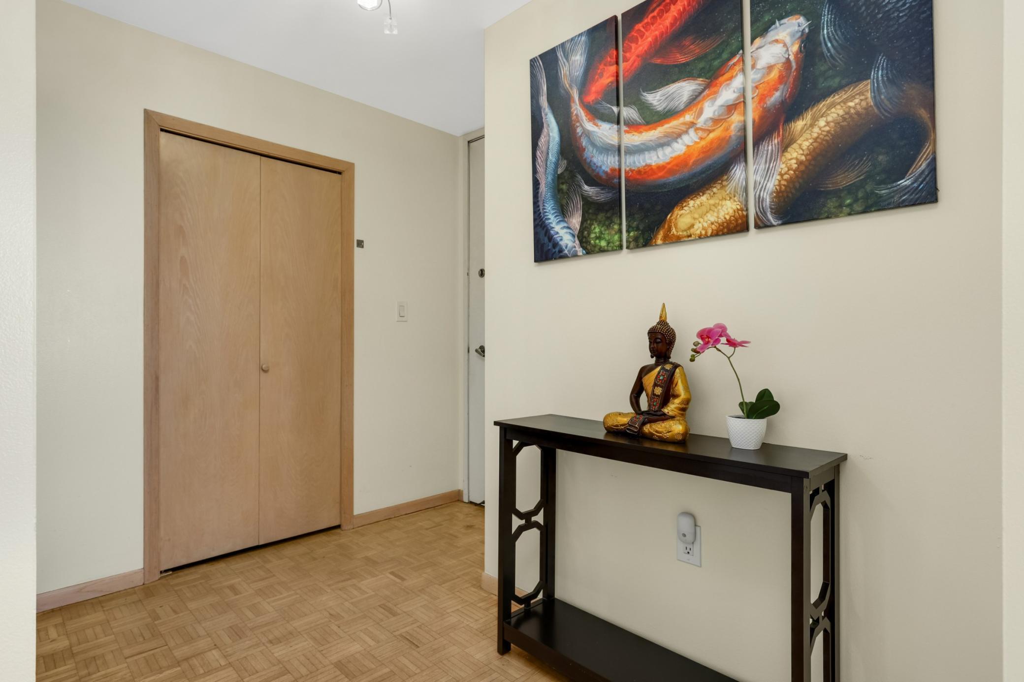 View of Residential at 400 Groveland Avenue #1514, Minneapolis MN 55403, Minneapolis (17 of 46) - Mike Wilen | Minnesota Team Real Estate