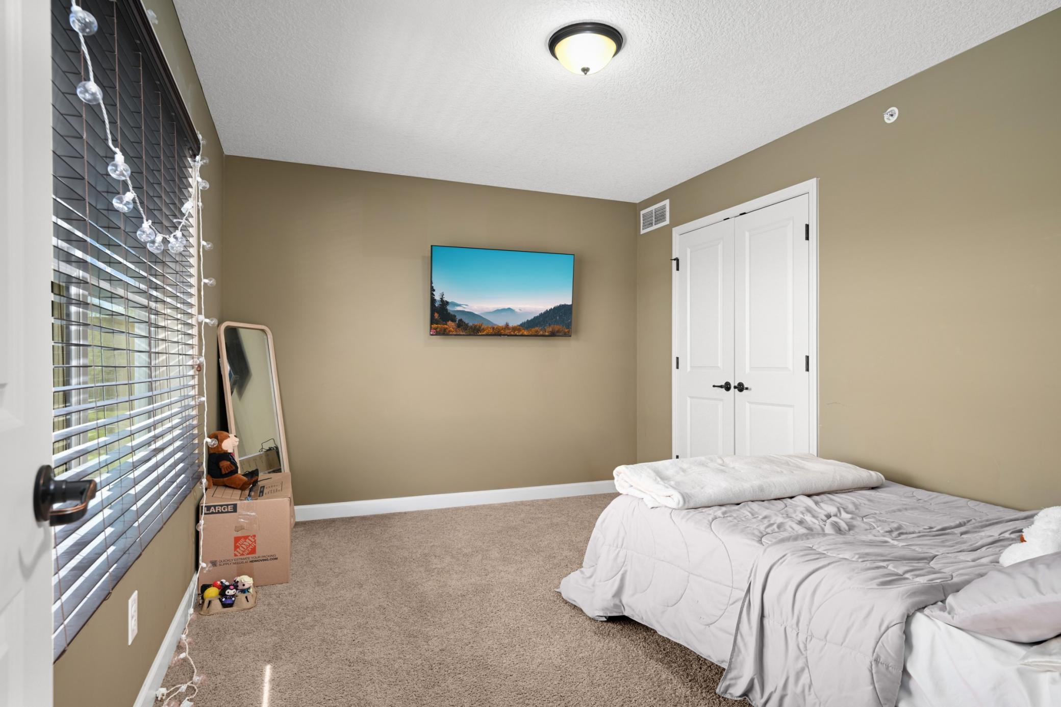 View of Residential at 3437 Chestnut Lane, Eagan MN 55123, Eagan (24 of 42) - Mike Wilen | Minnesota Team Real Estate