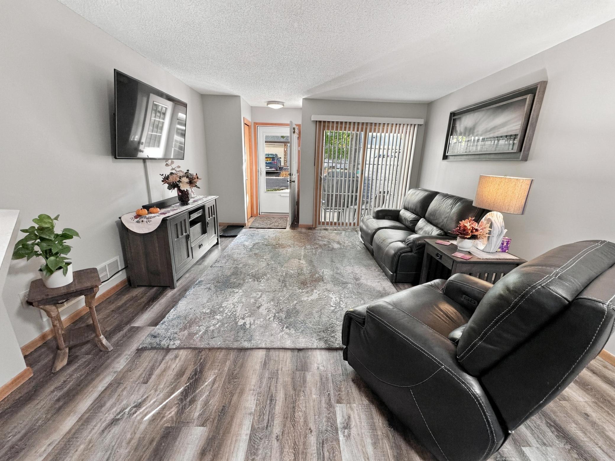 View of Residential at 10972 Hanson Boulevard, Coon Rapids MN 55433, Coon Rapids (3 of 23) - Mike Wilen | Minnesota Team Real Estate
