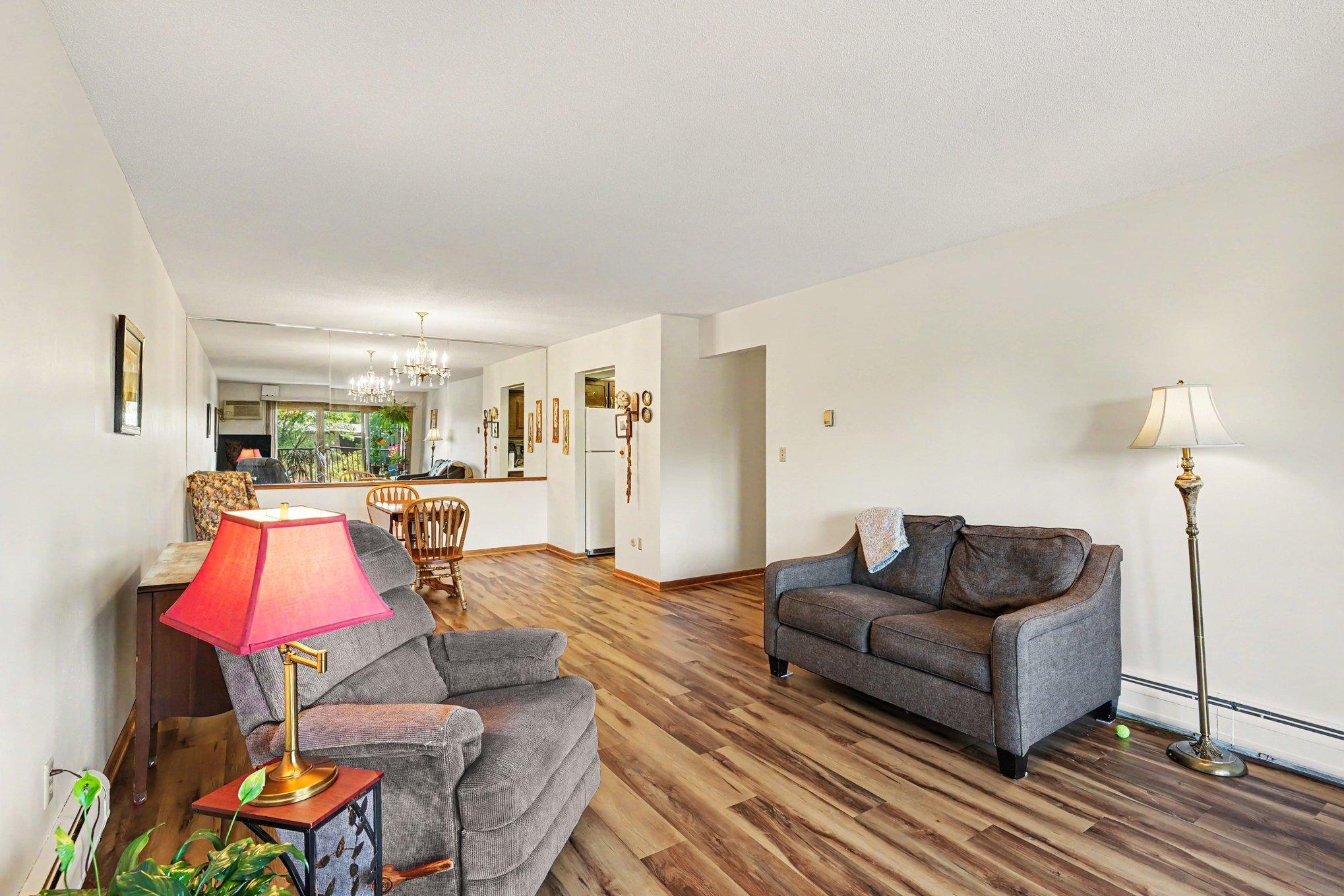 View of Residential at 2700 Oxford Street #154, Roseville MN 55113, Roseville (8 of 25) - Mike Wilen | Minnesota Team Real Estate