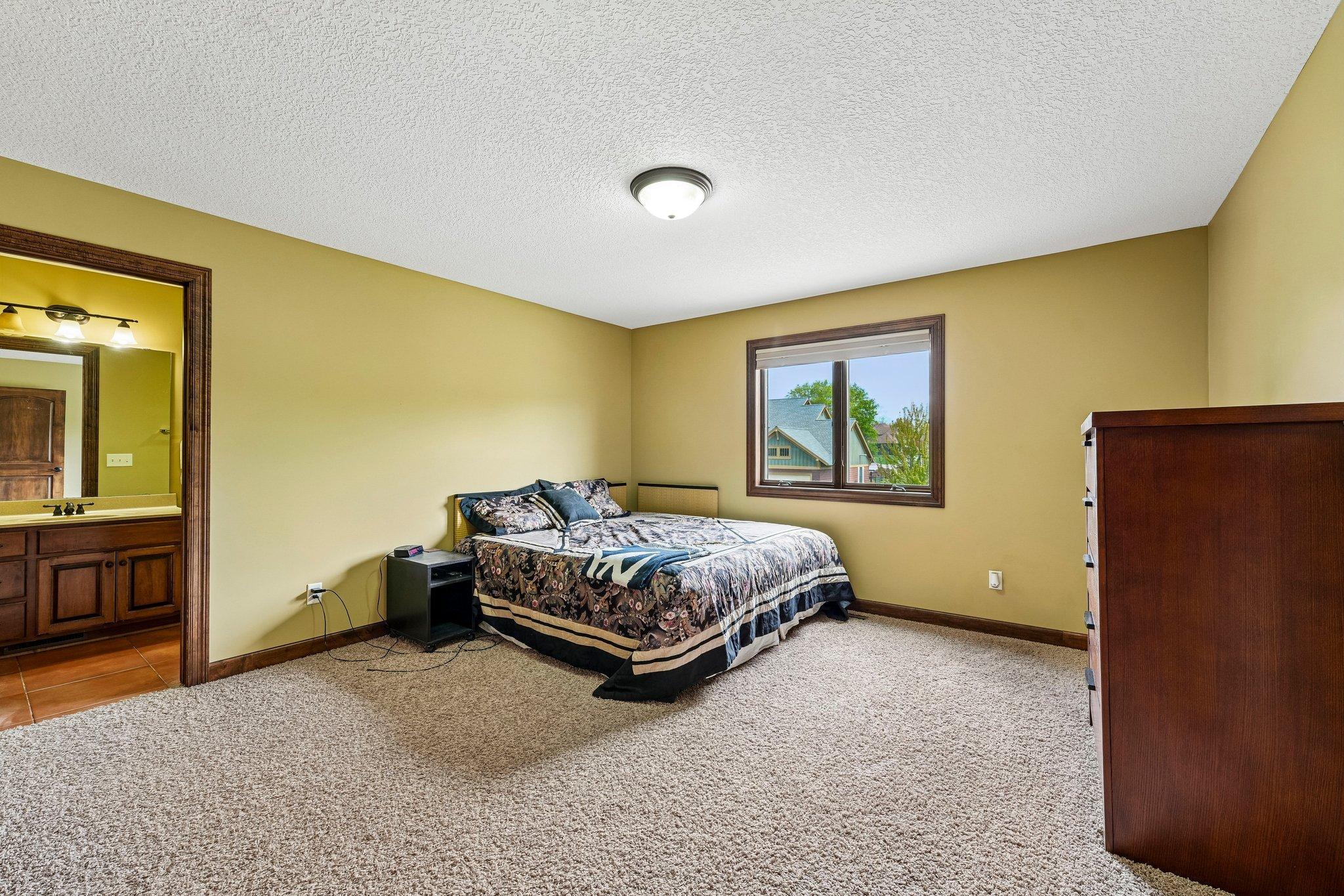 View of Residential at 18658 Ponderosa Court, Eden Prairie MN 55347, Eden Prairie (32 of 67) - Mike Wilen | Minnesota Team Real Estate