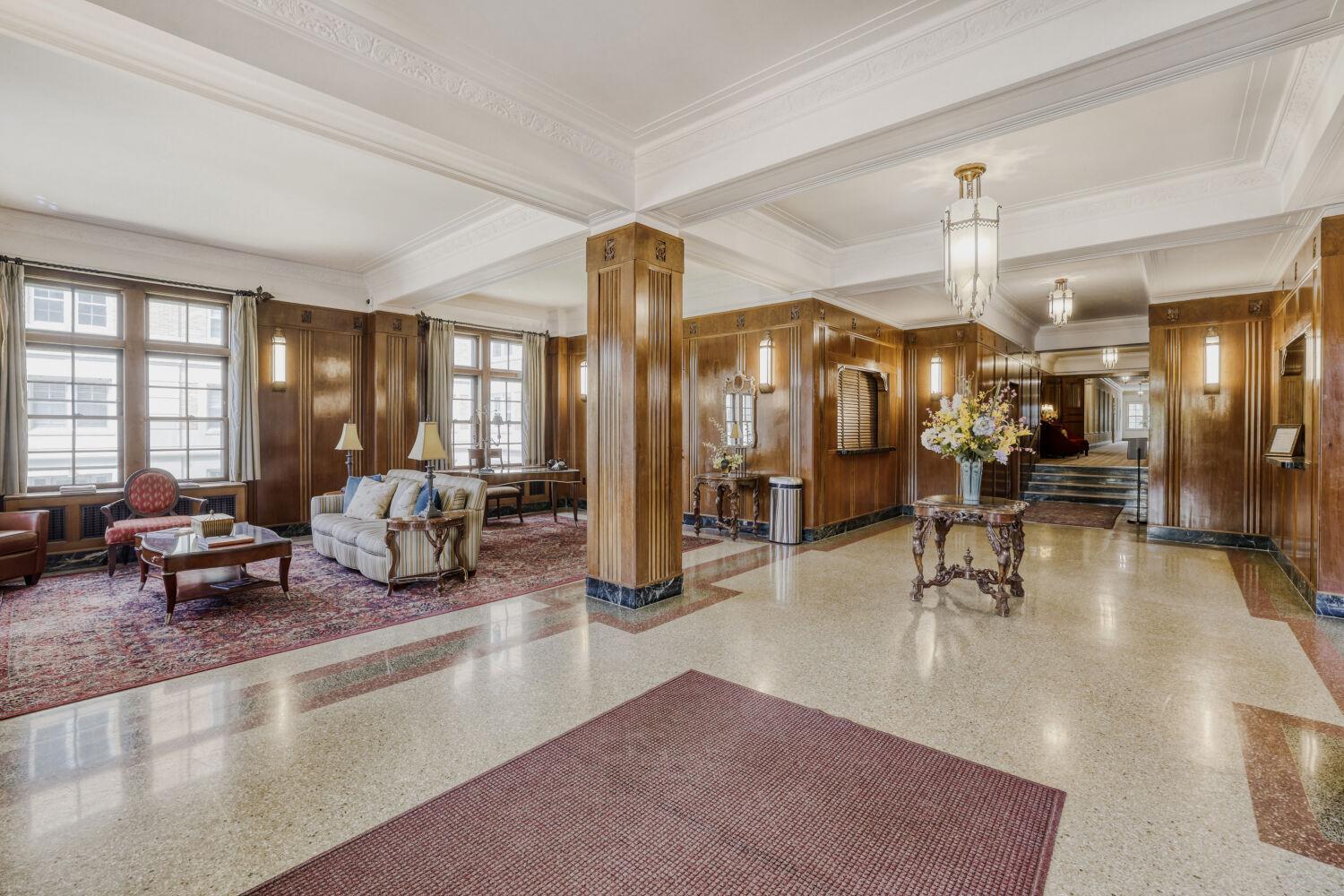 View of Residential at 2615 Park Avenue #B-2, Minneapolis MN 55407, Minneapolis (31 of 32) - Mike Wilen | Minnesota Team Real Estate
