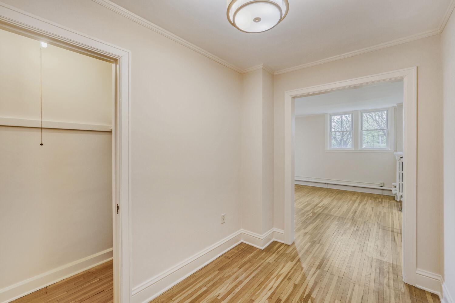View of Residential at 2615 Park Avenue #B-2, Minneapolis MN 55407, Minneapolis (23 of 32) - Mike Wilen | Minnesota Team Real Estate